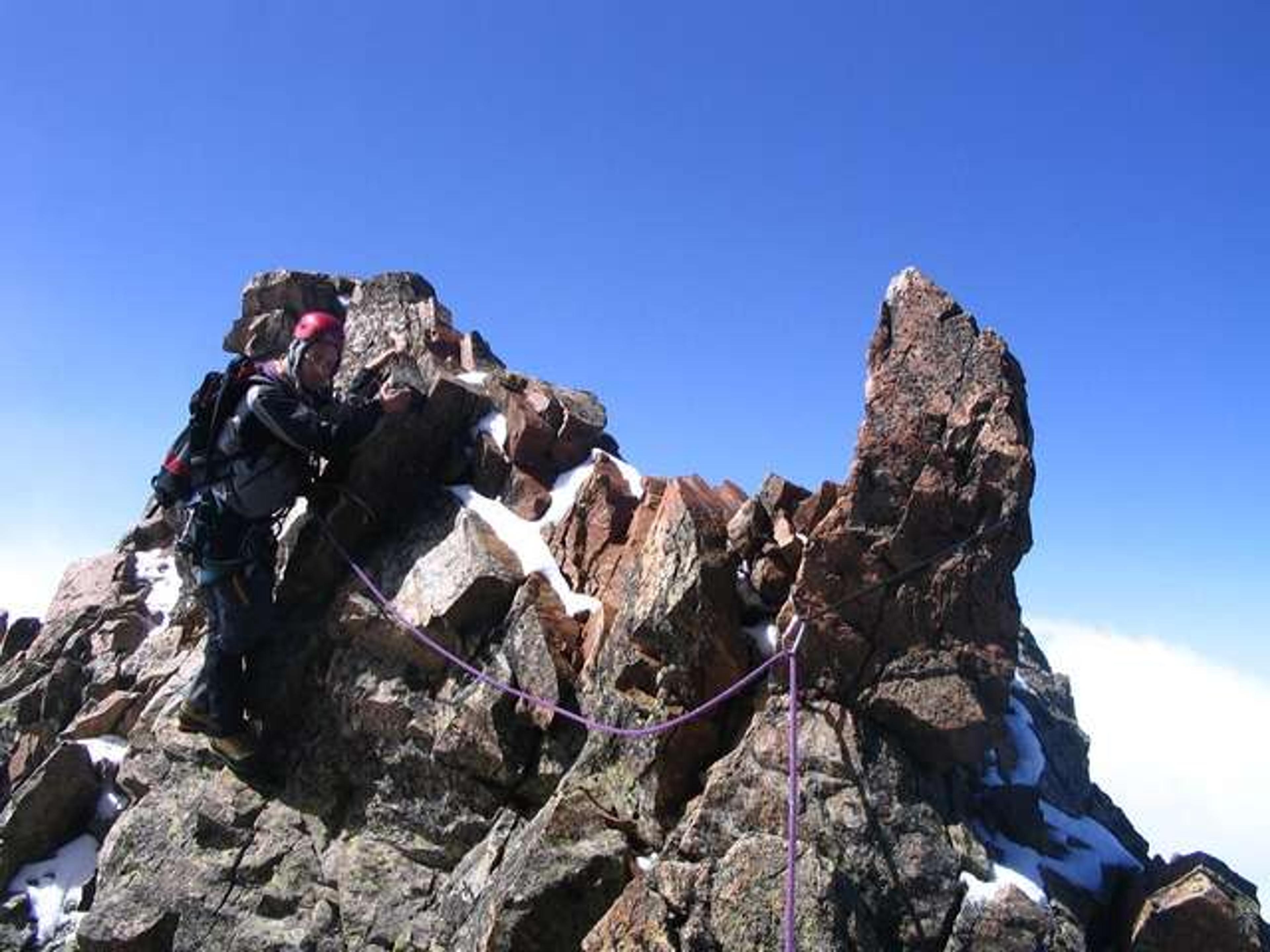 Tibo sur l'arête de l'Olan
