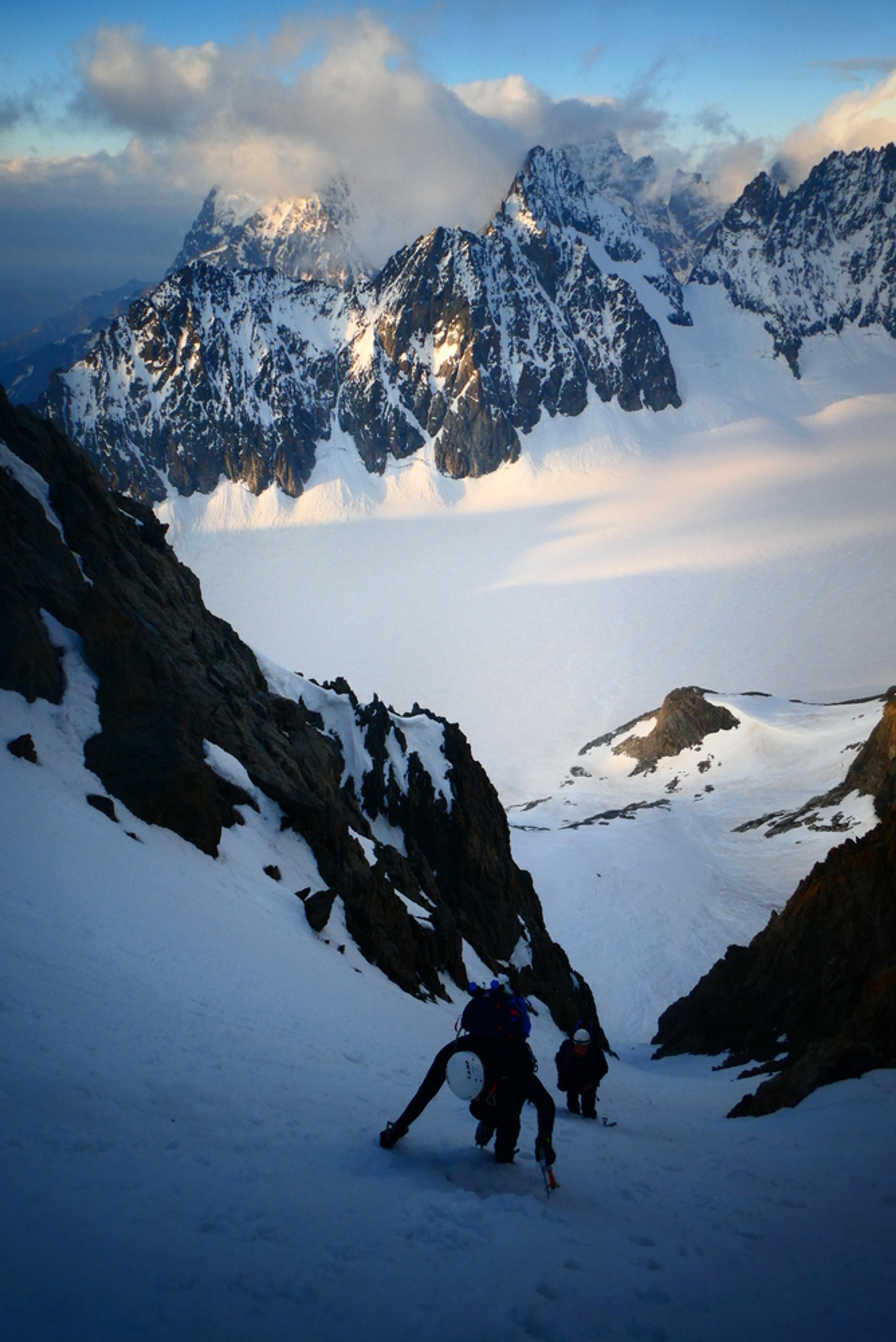 Roche Paillon Emile Pic - Dans le couloir