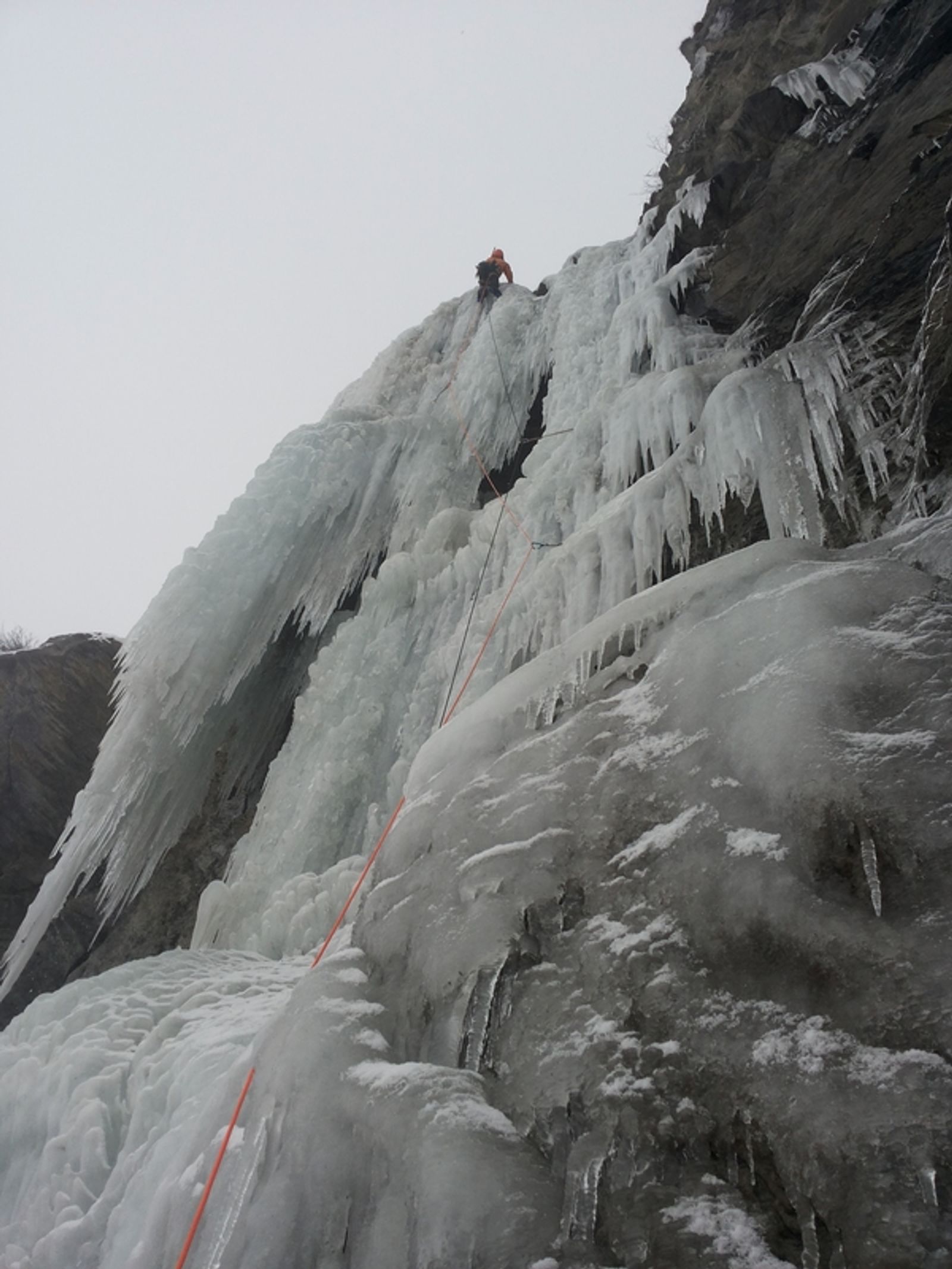 Cascade de glace au Fournel — photo 3