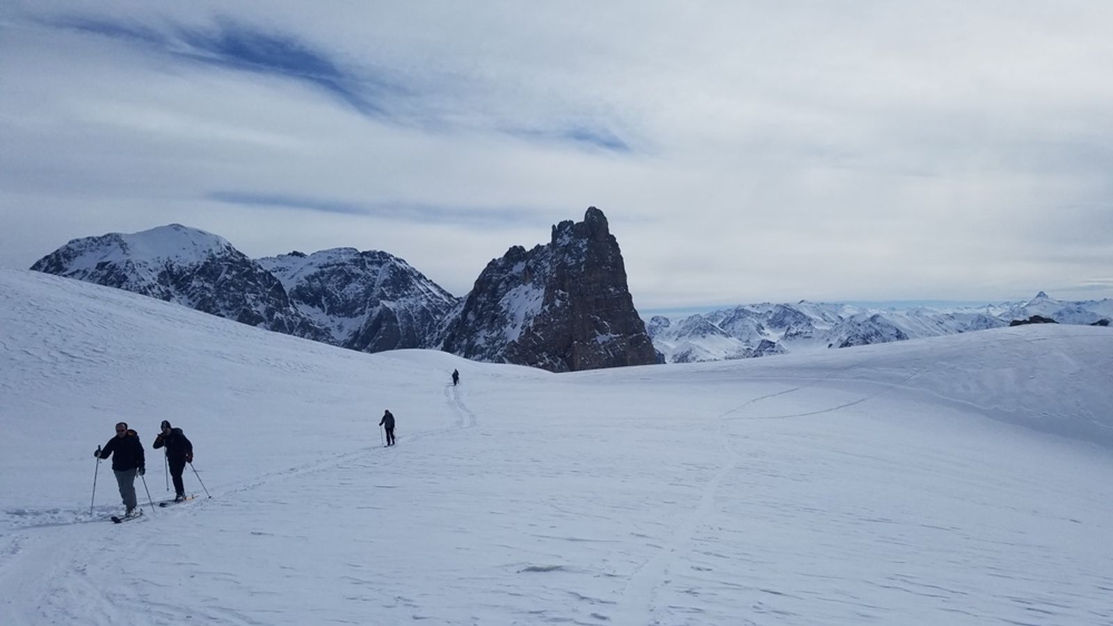 Le groupe pendant la longue montée au Mont Thabor
