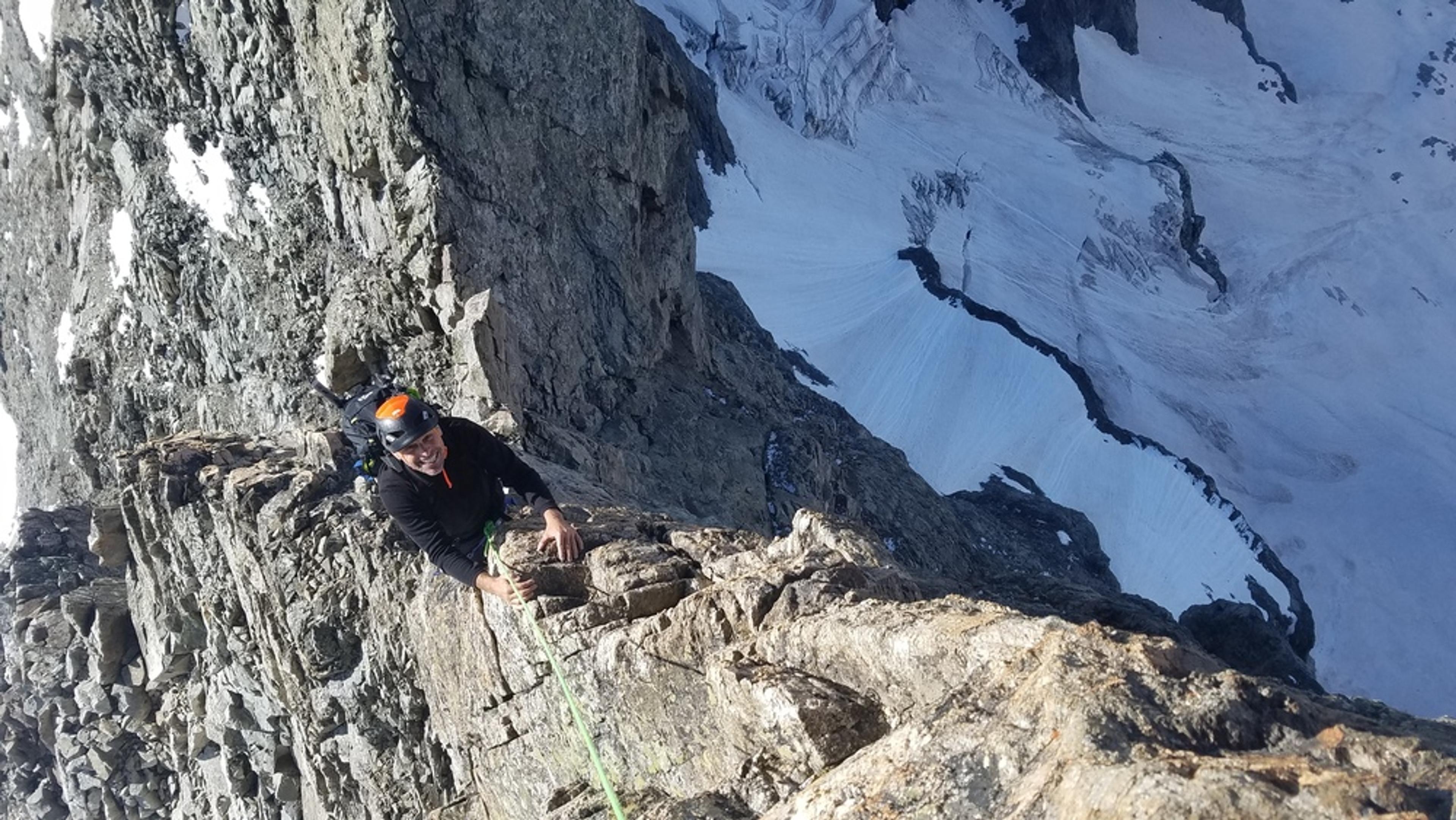 Traversée Pavé Meije Orientale - Ambiance gazeuse sur le fil!