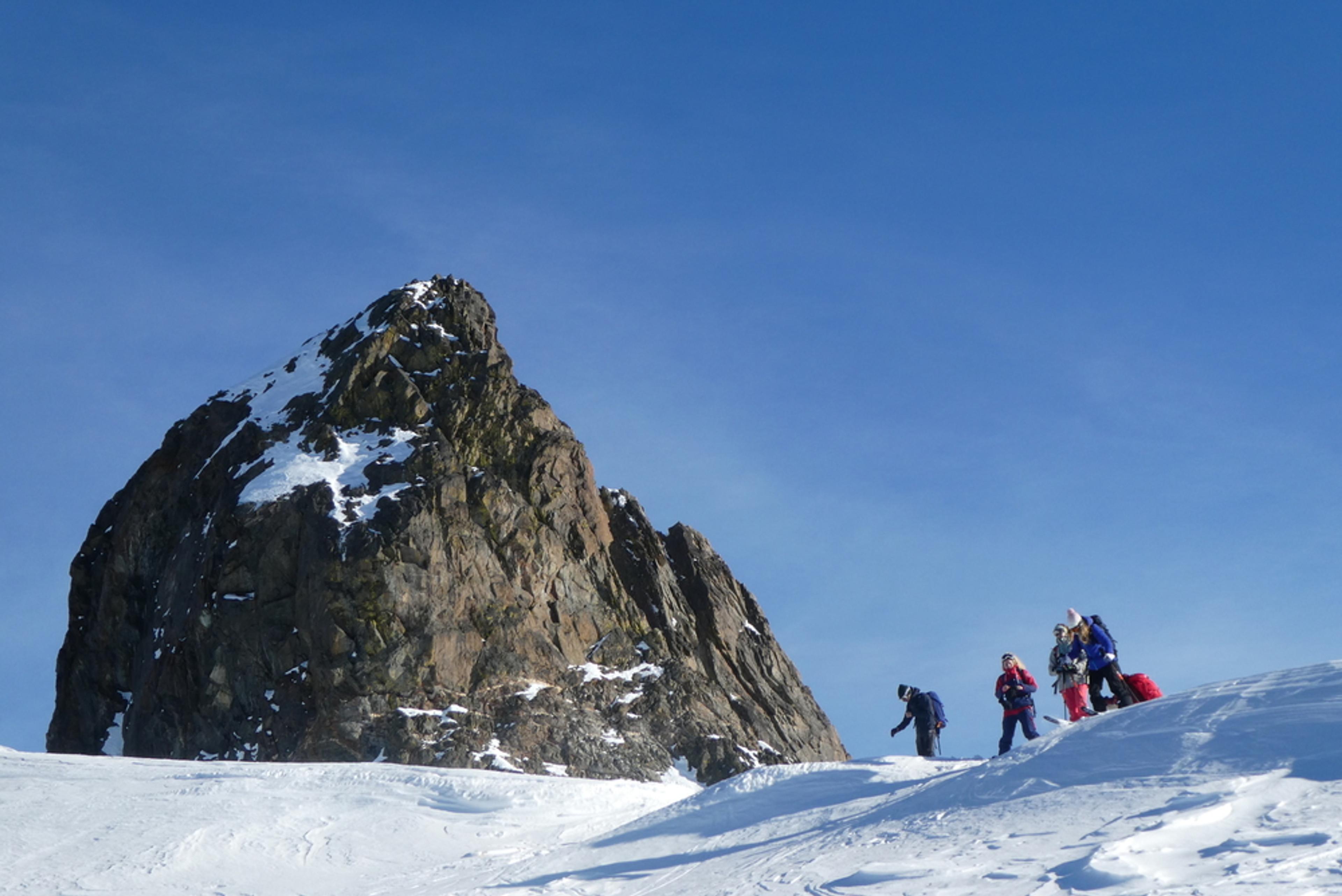 Initiation ski randonnée - Pic Cornivier - Sur fond de Rouchon