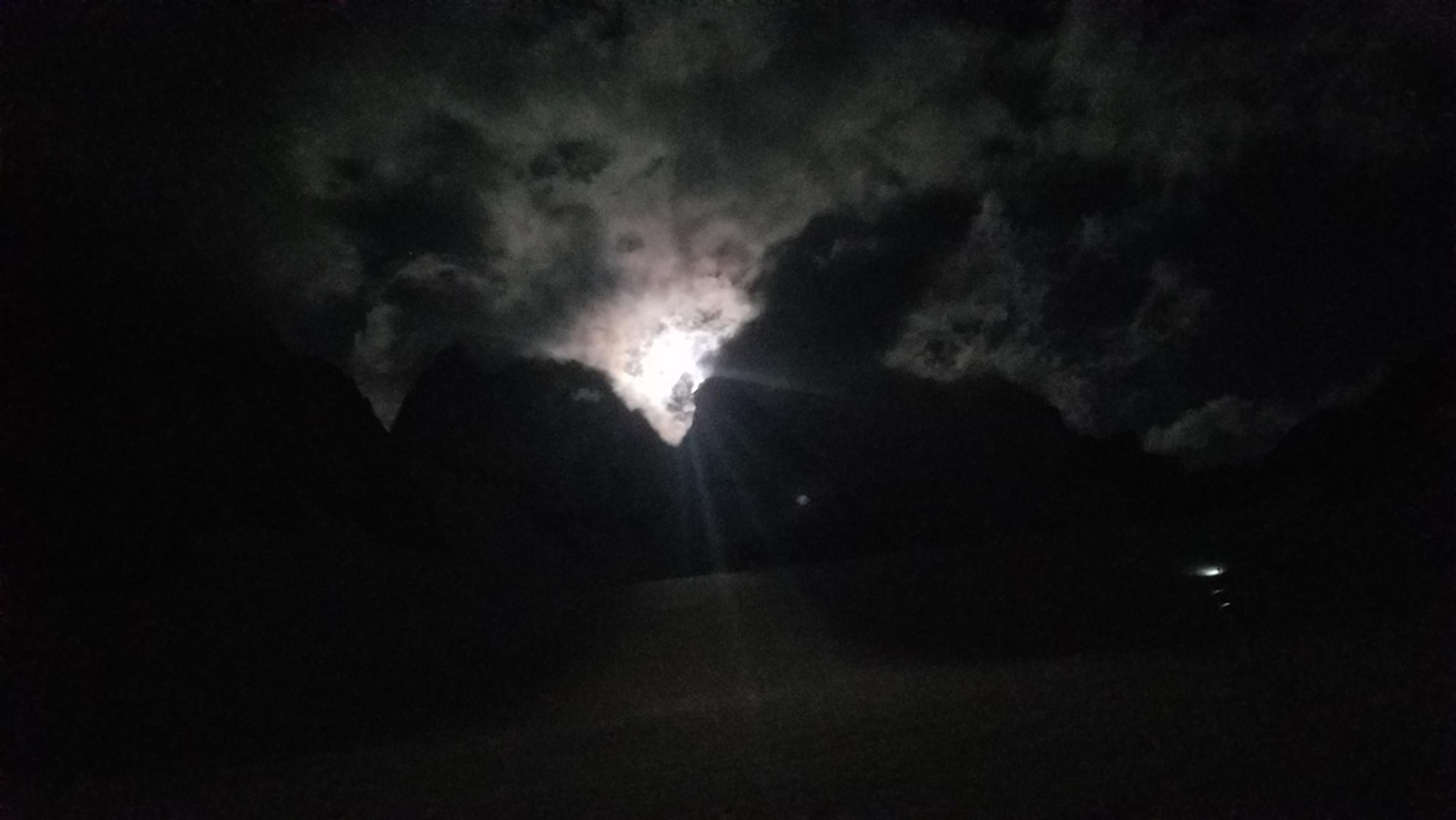 Roche Faurio - Magic moon