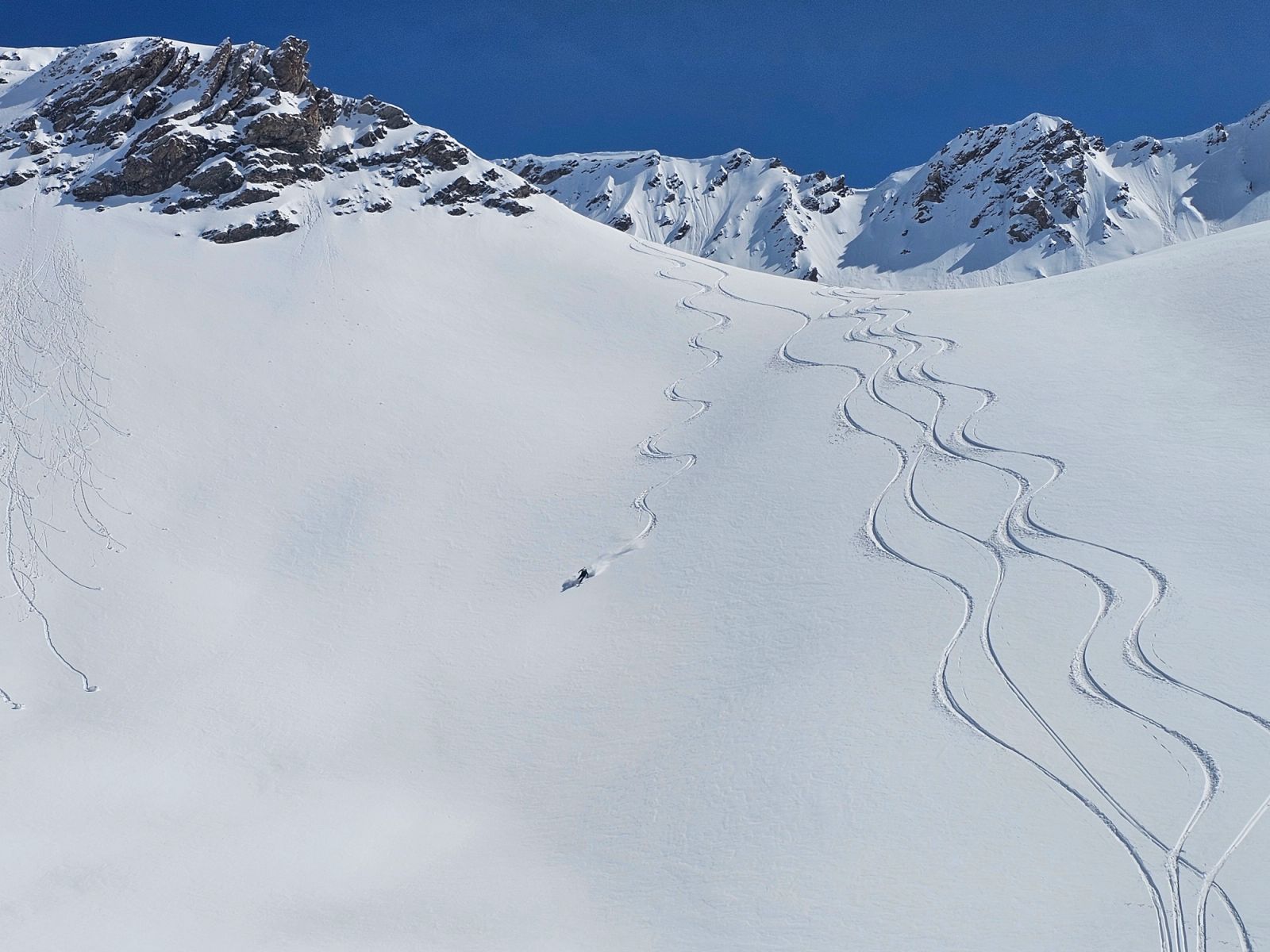 Très belles traces en cours sur l'envers de la tête du crachet