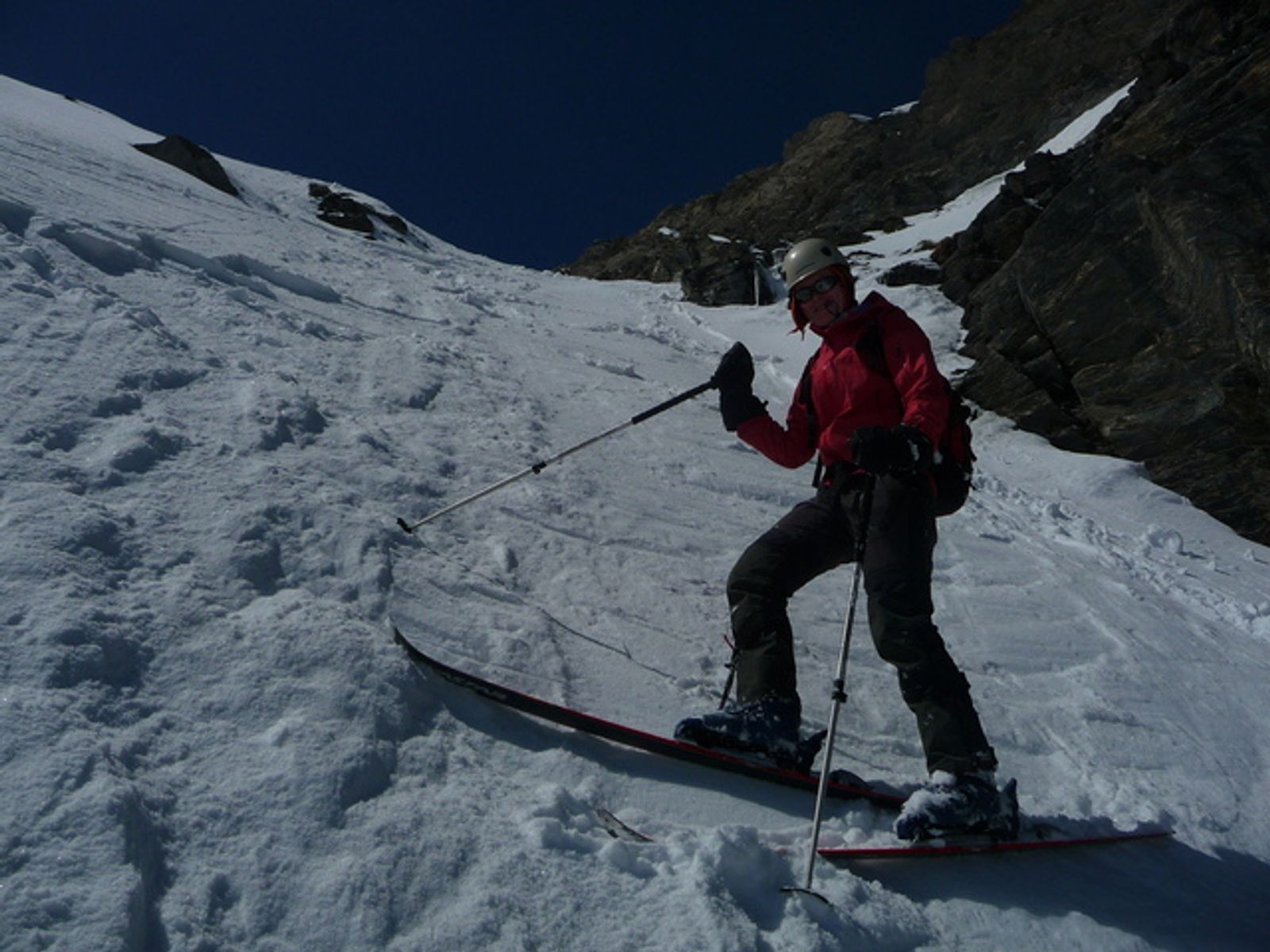 Marion dans le couloir