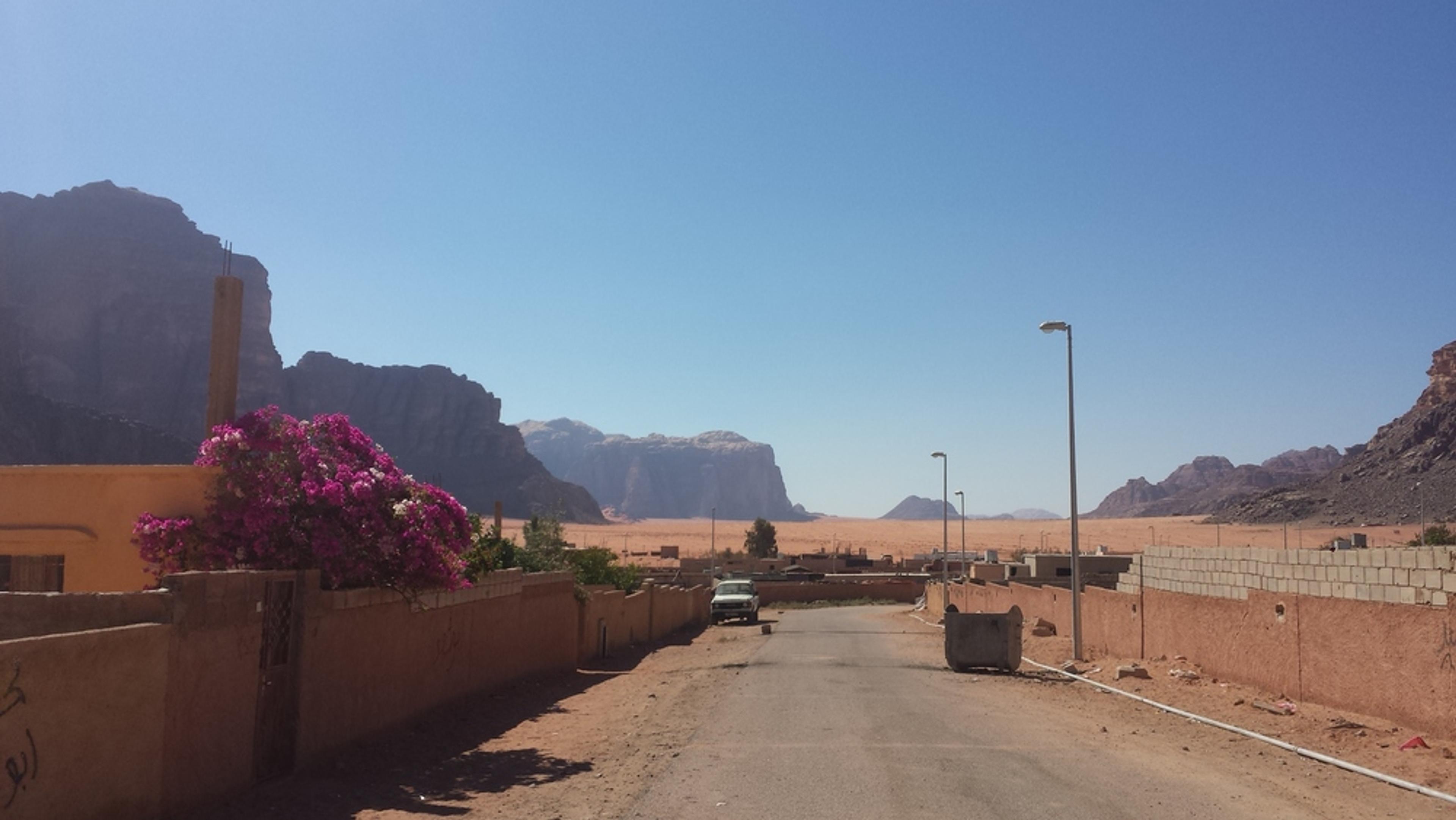 Mira Khouri - Ambiance wadi rum
