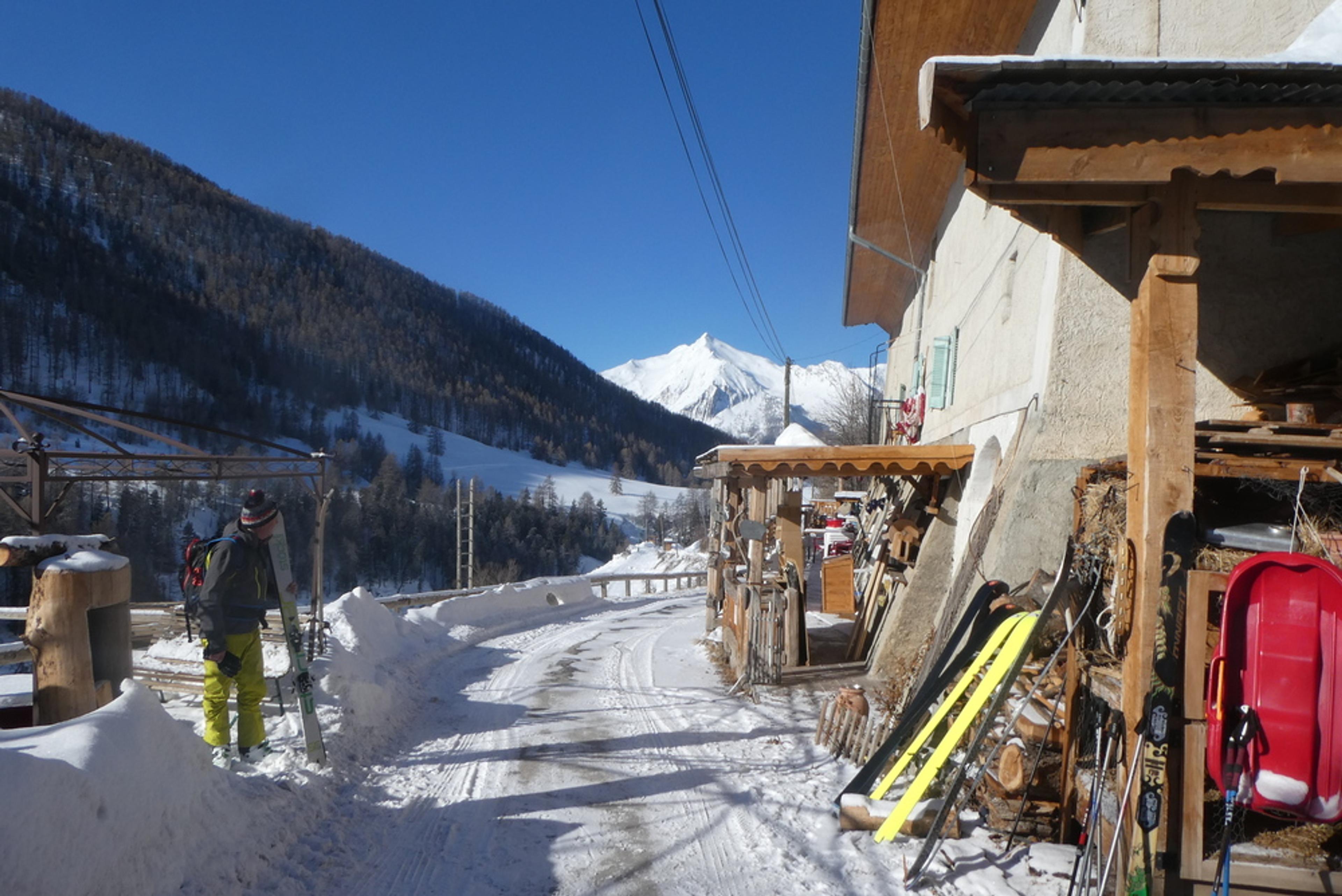 Ski randonnée Ubaye Fouillouse - Vers le Col de Mirandol - Gite de fouillouse