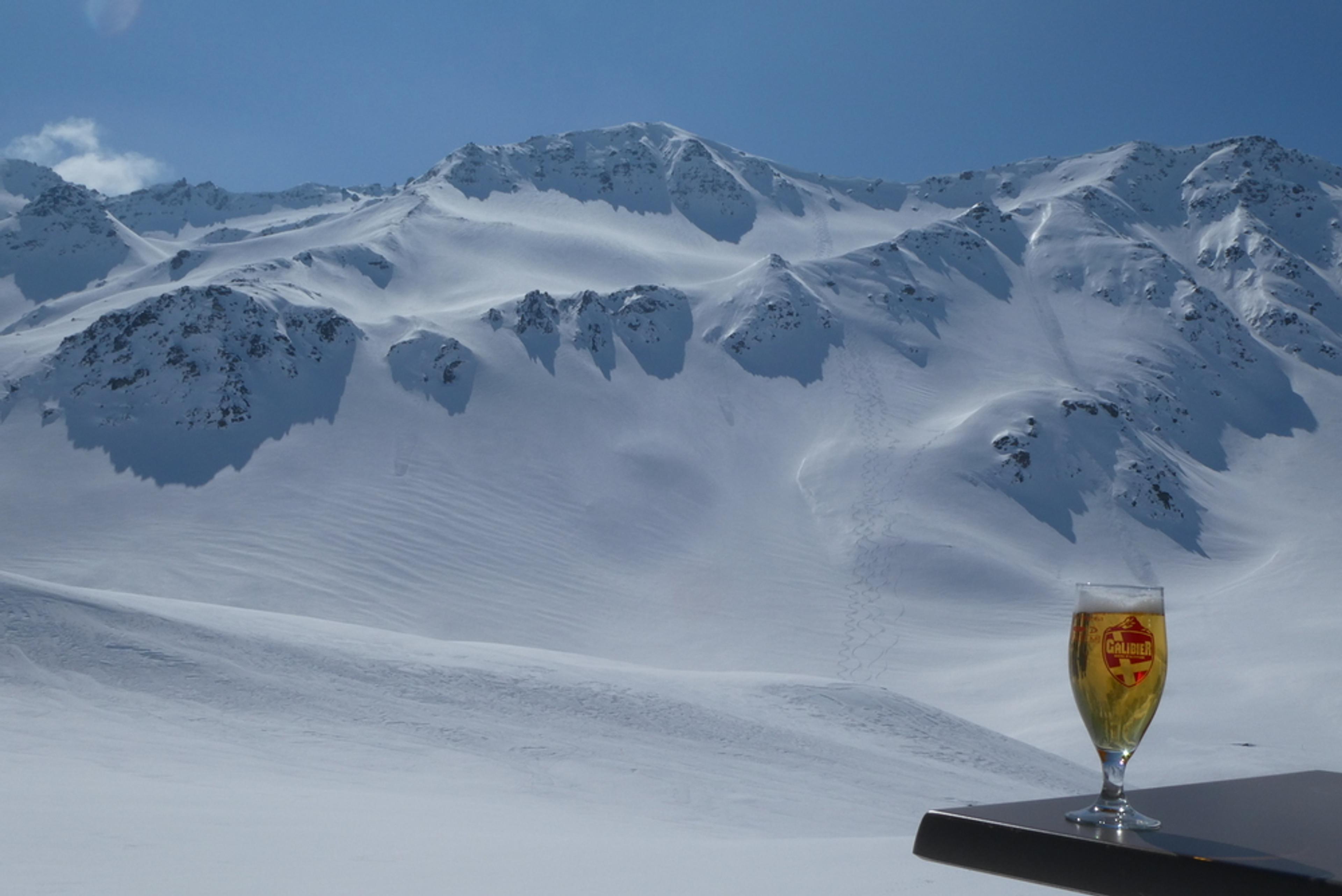 Ski rando terre rouge - Vers la Pissine - Plaisir de la vie