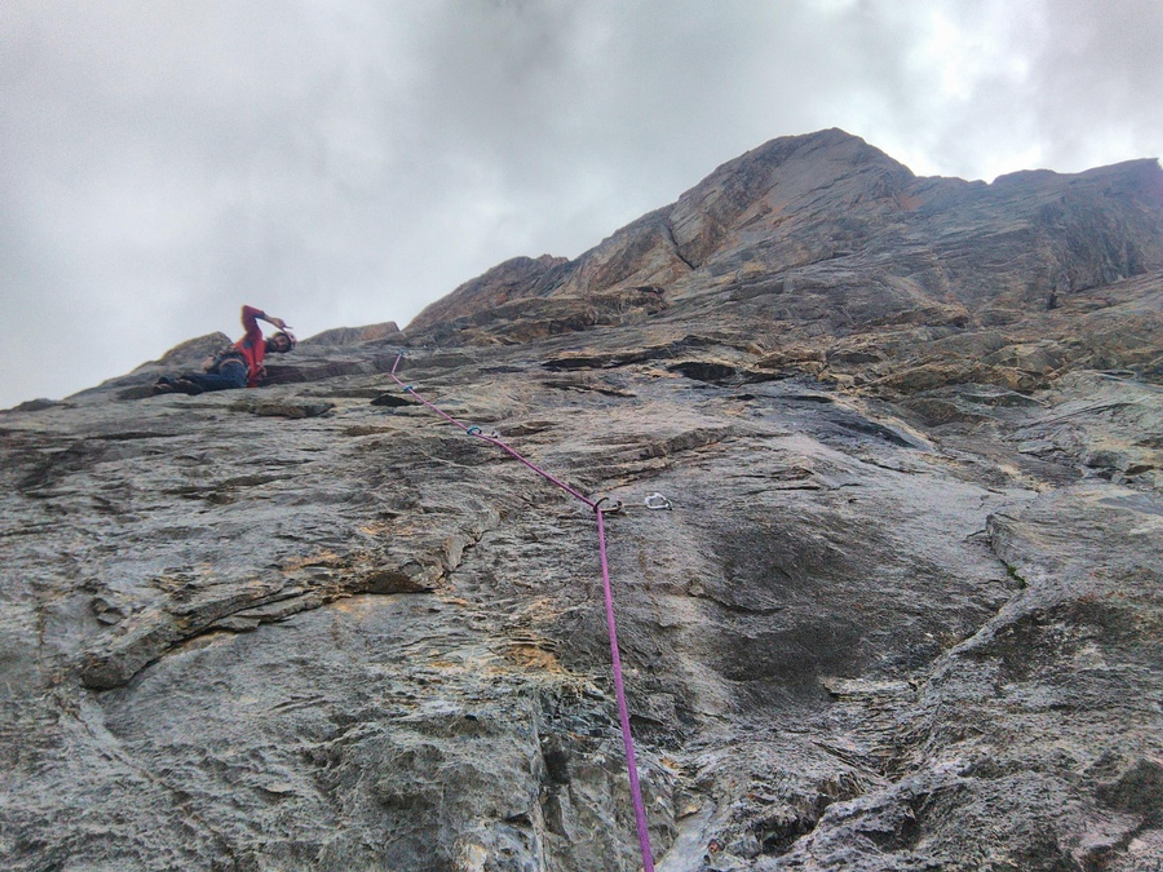 Aiguille du Vallonnet - Trou de Mémoire - Longueur en dalle