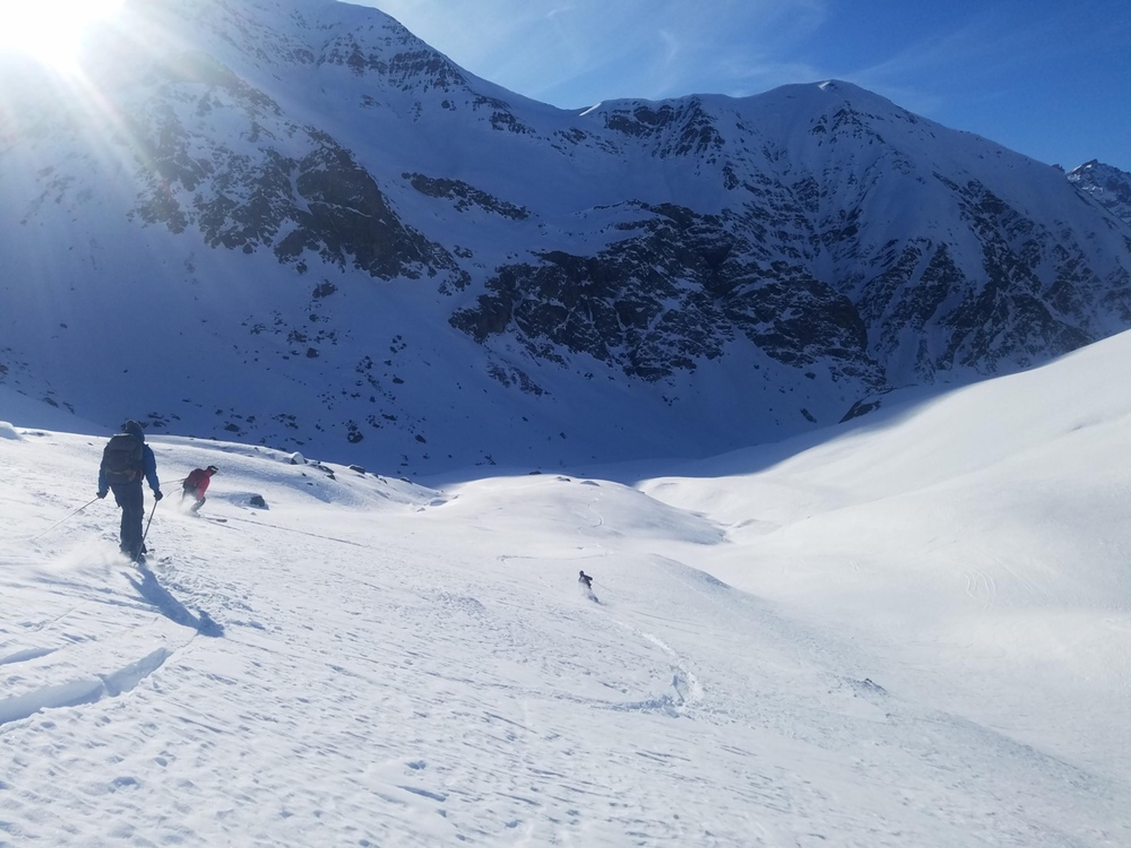 Raid Ski – Pic de Malacoste – Antoine se fait plaiz