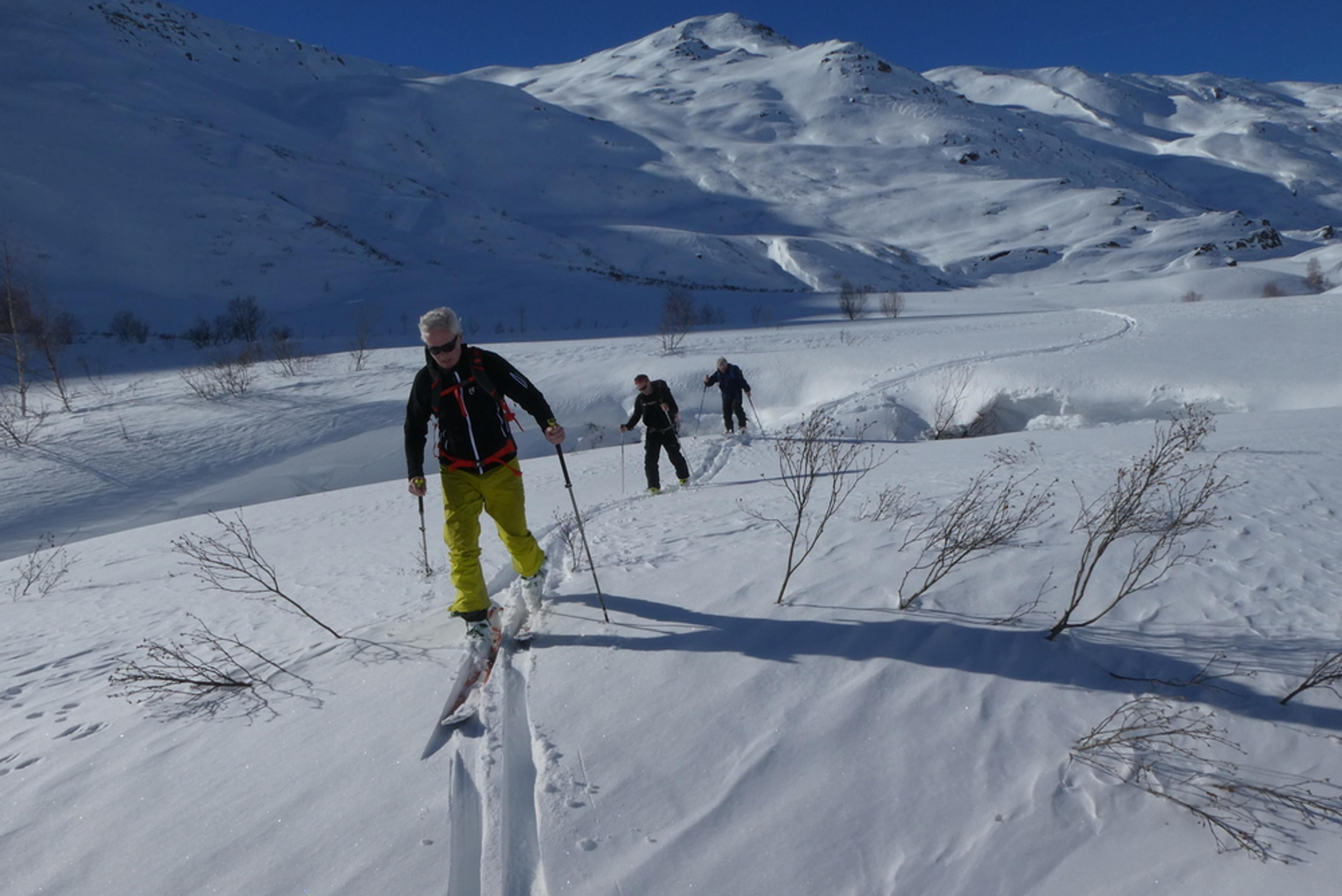 Refuge Terre rouge - On repeaute pour monter au refuge
