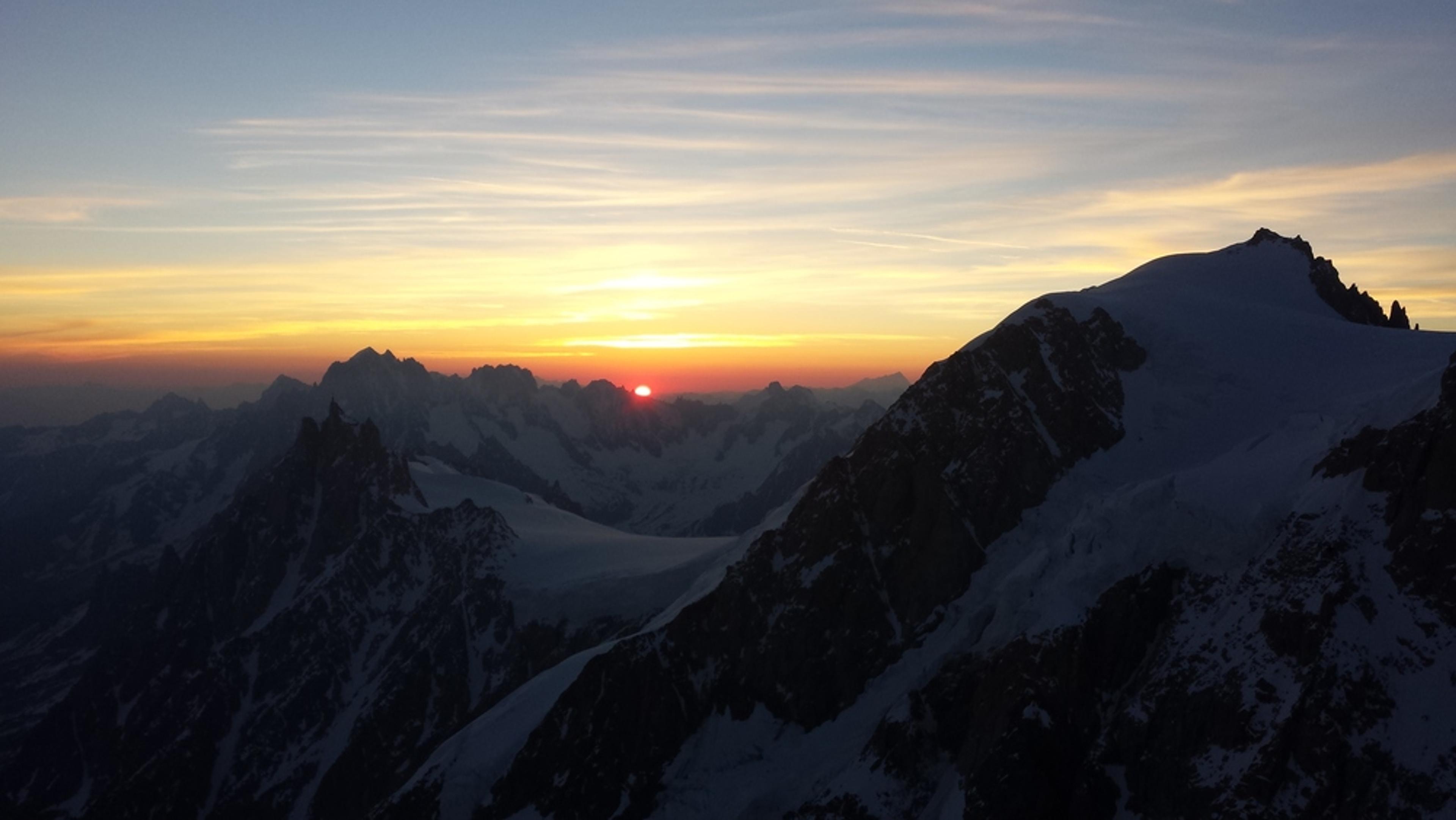 Mont-Blanc - Ski - Levé de soleil