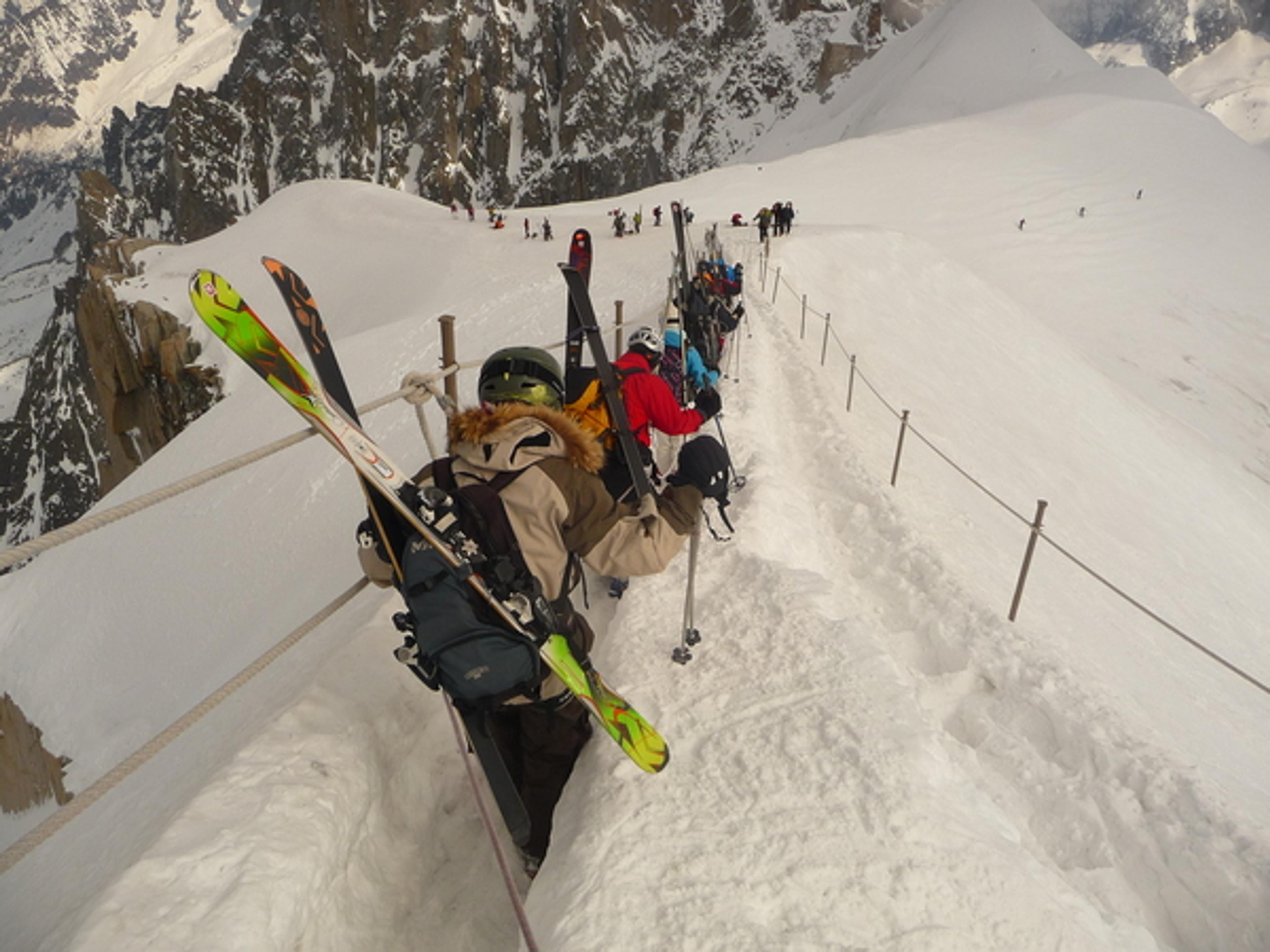 Vallée Blanche - Descente de l'arête de l'Aiguille du Midi