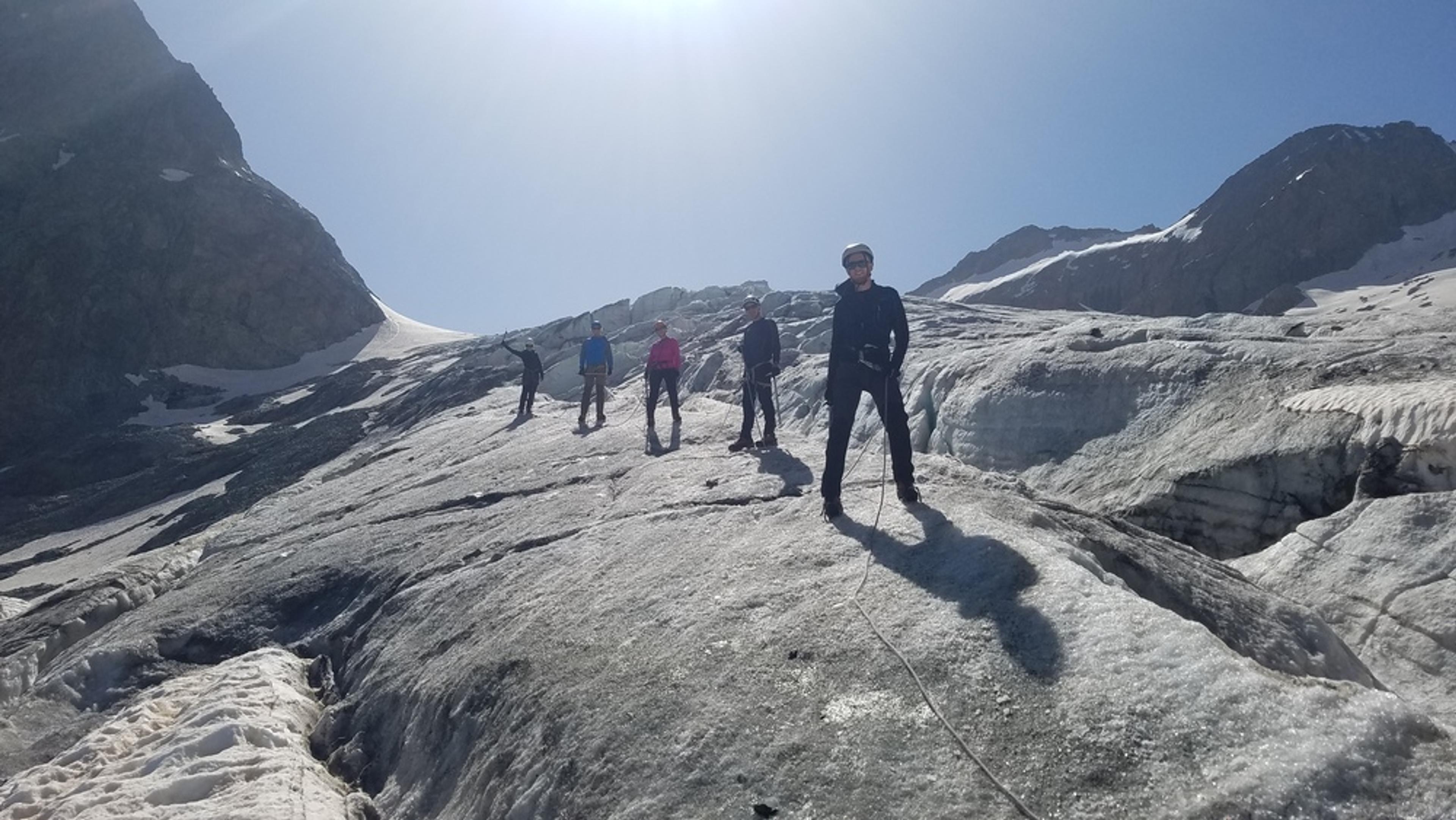 Initiation découverte alpinisme - Sur le glacier Blanc