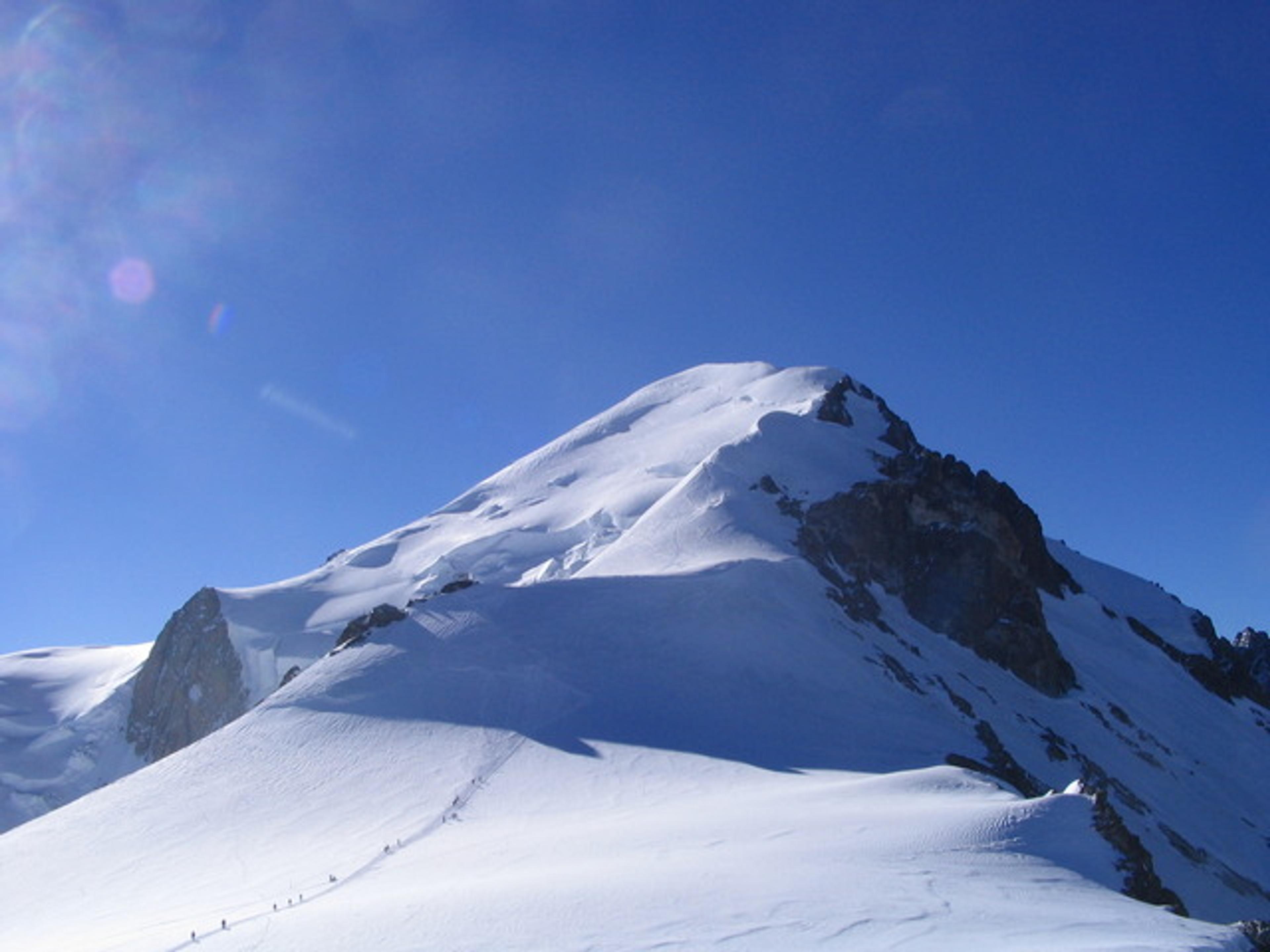 L'arête des Bosses au Mont Blanc
