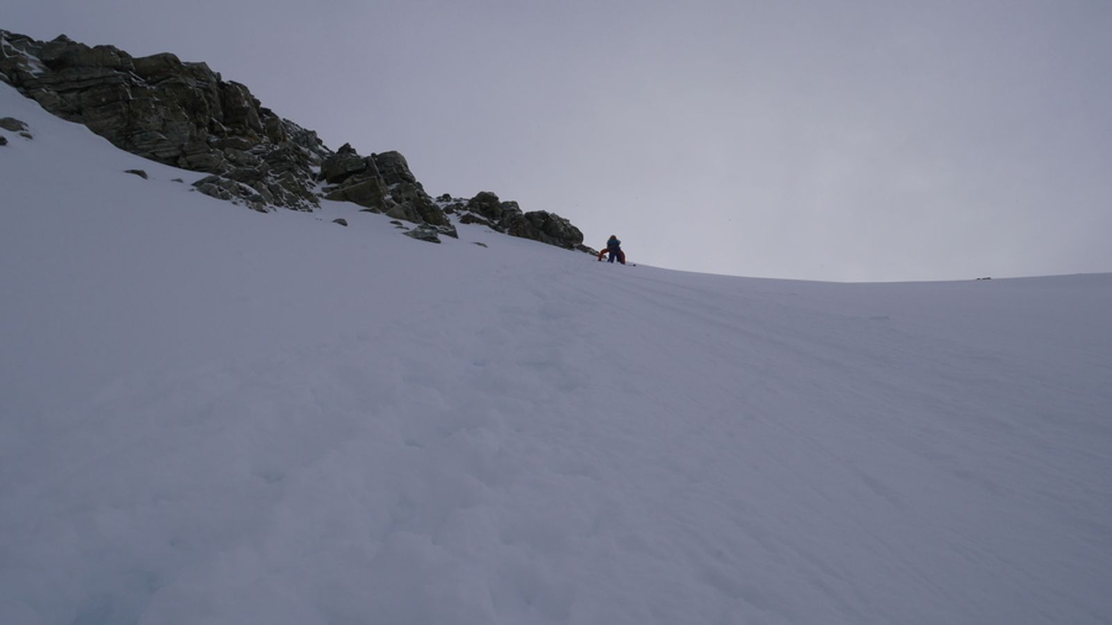 Montée dans la partie raide sous la pointe Kurz