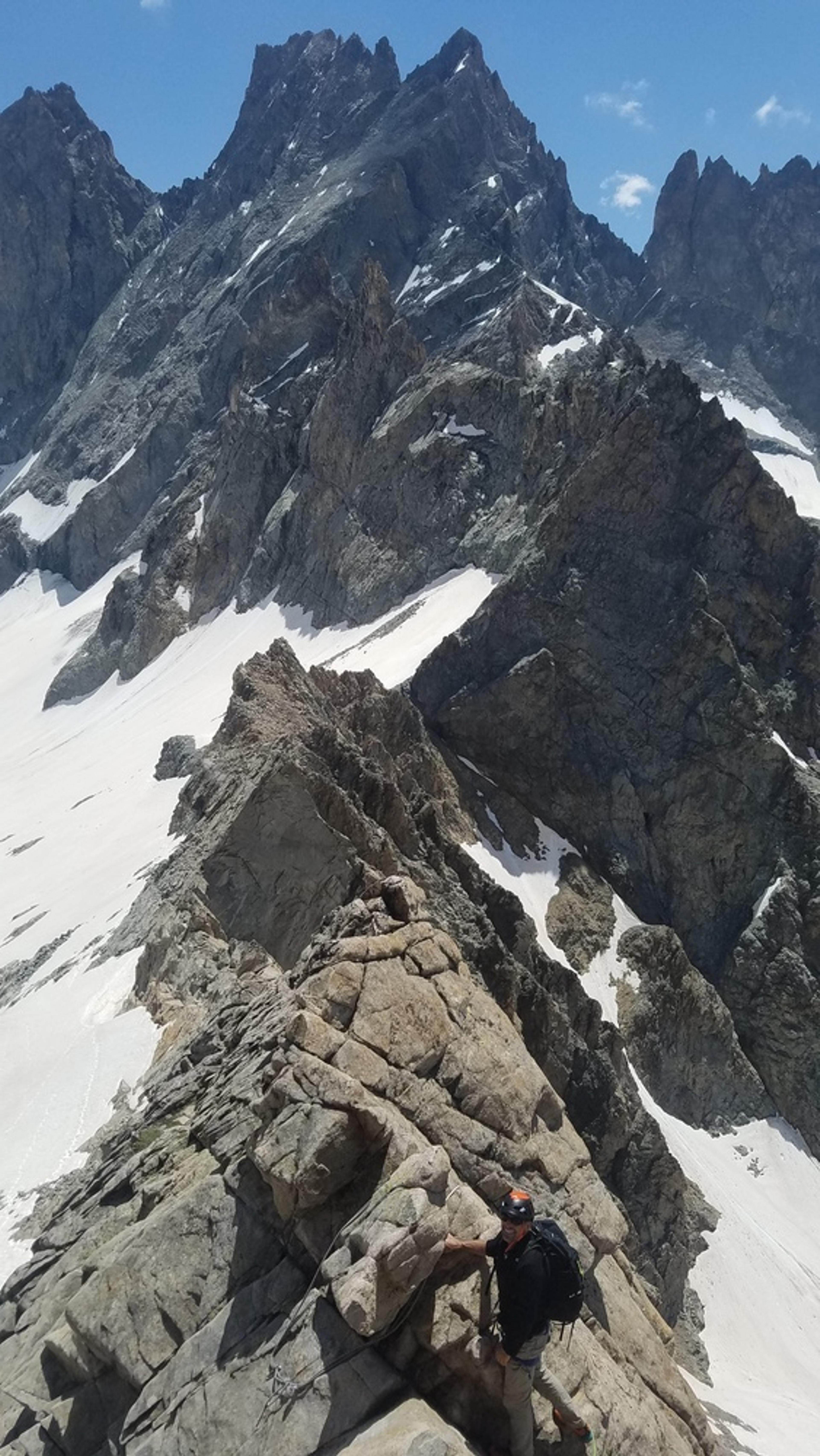 Au pic Nord des Cavales, sur la voie normale