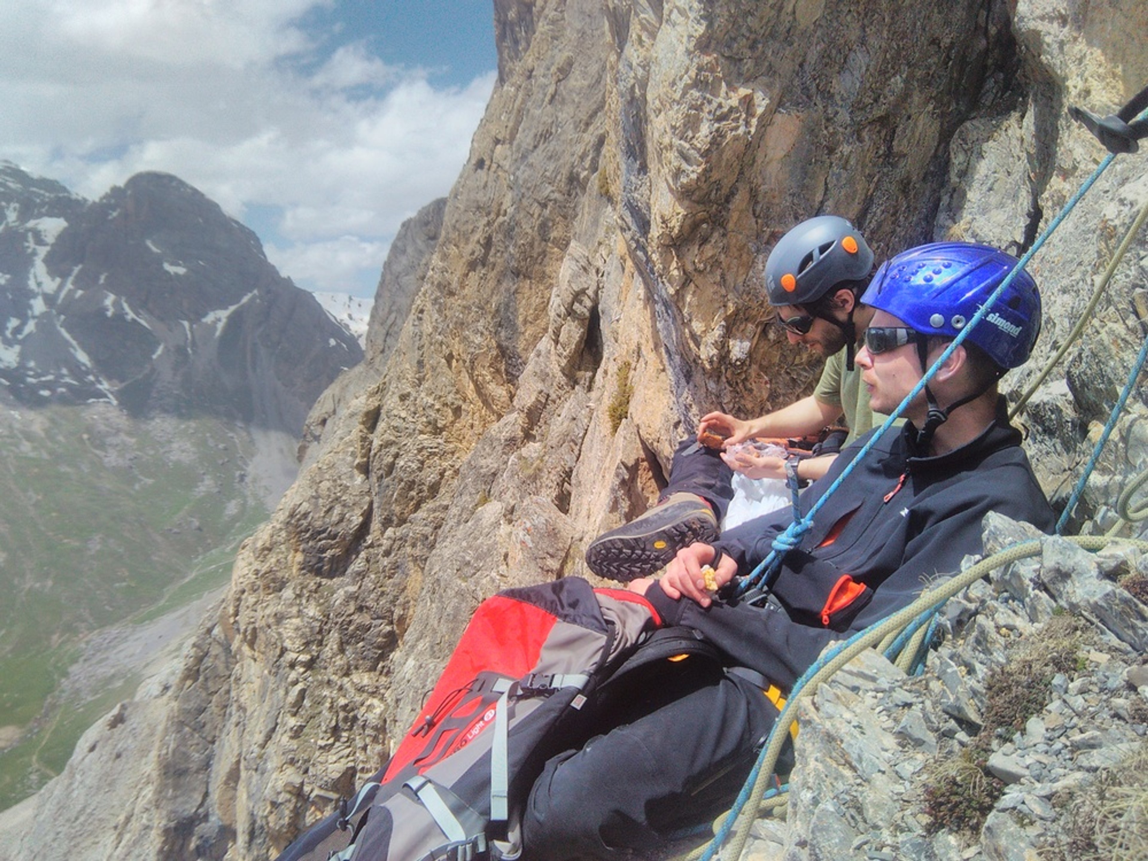 Stage autonomie en grande voie : 4 jours chez le guide dans les Hautes-Alpes
