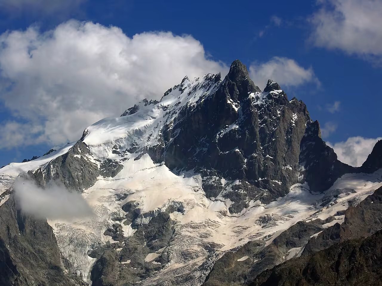 Face nord de la Meije — Voie du Z et traversée des arêtes