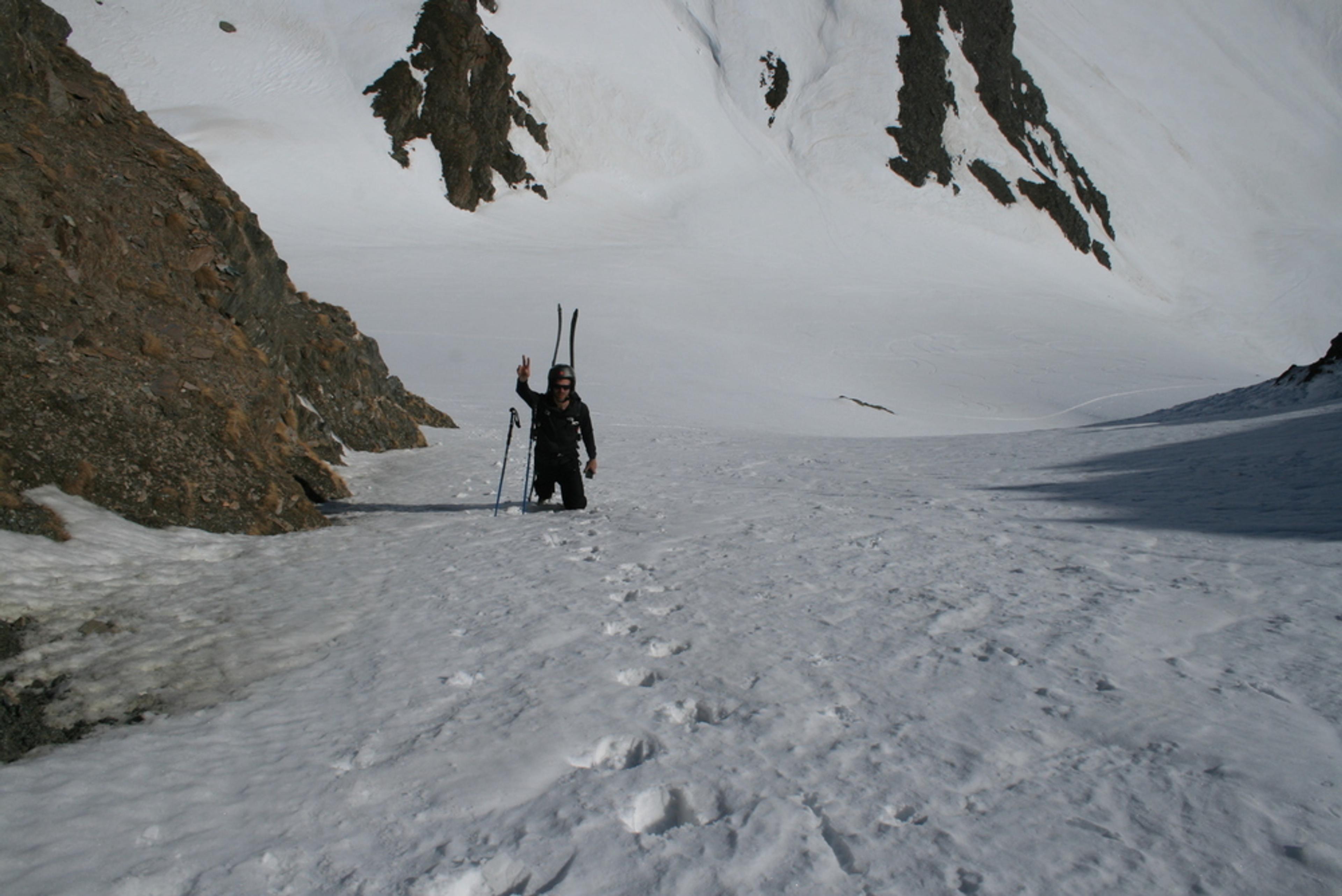 Pelvas - Couloir NE - En avant!