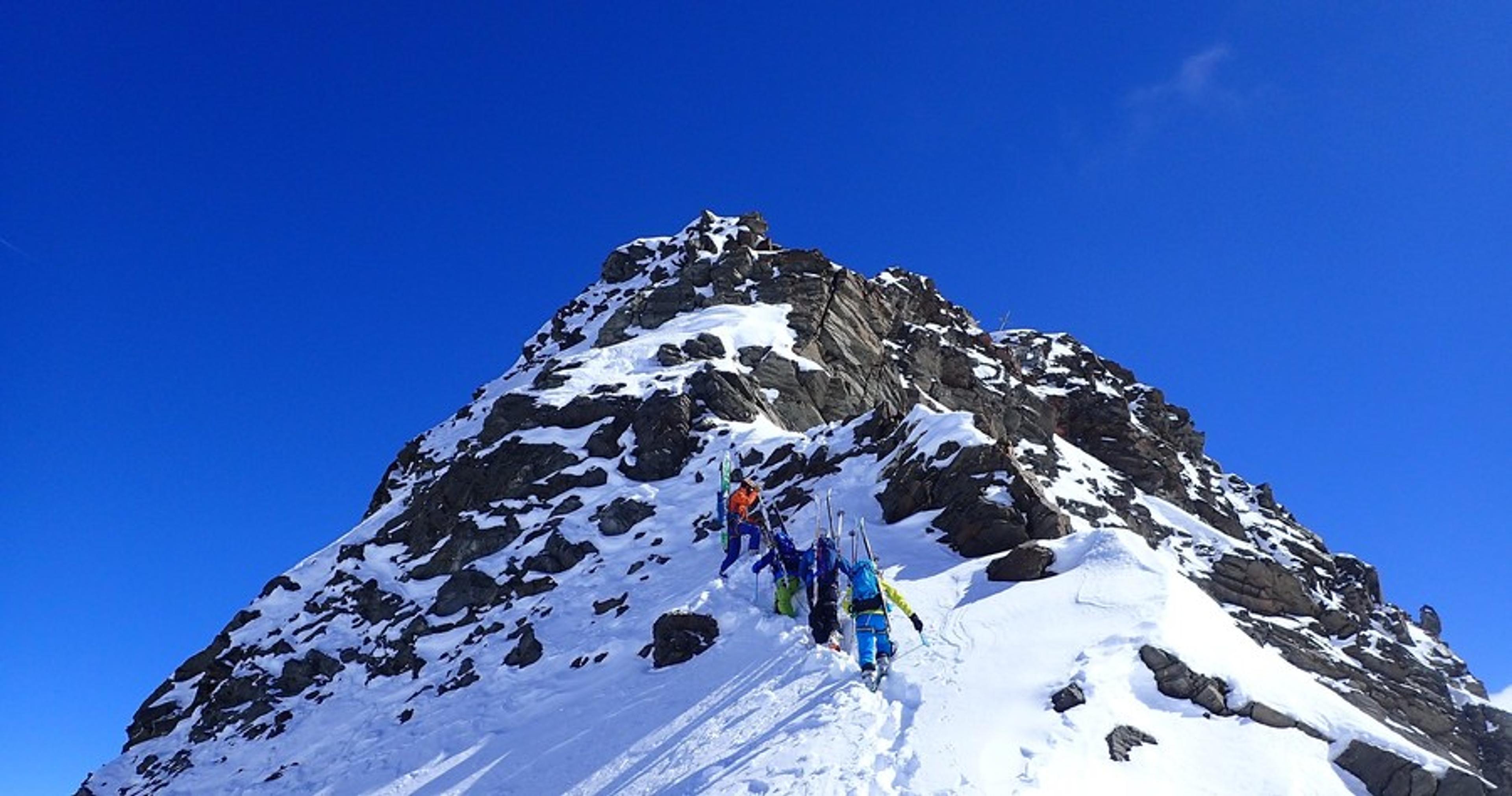 En route pour la Pedranzini avec la première team