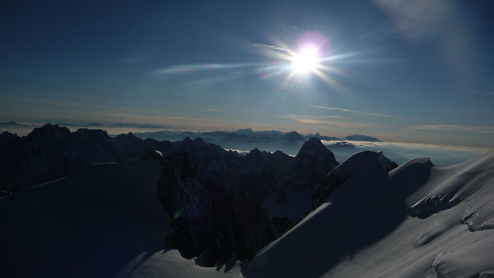 Mont Blanc par les Trois Monts - Les Alpes Valaisannes bronzent