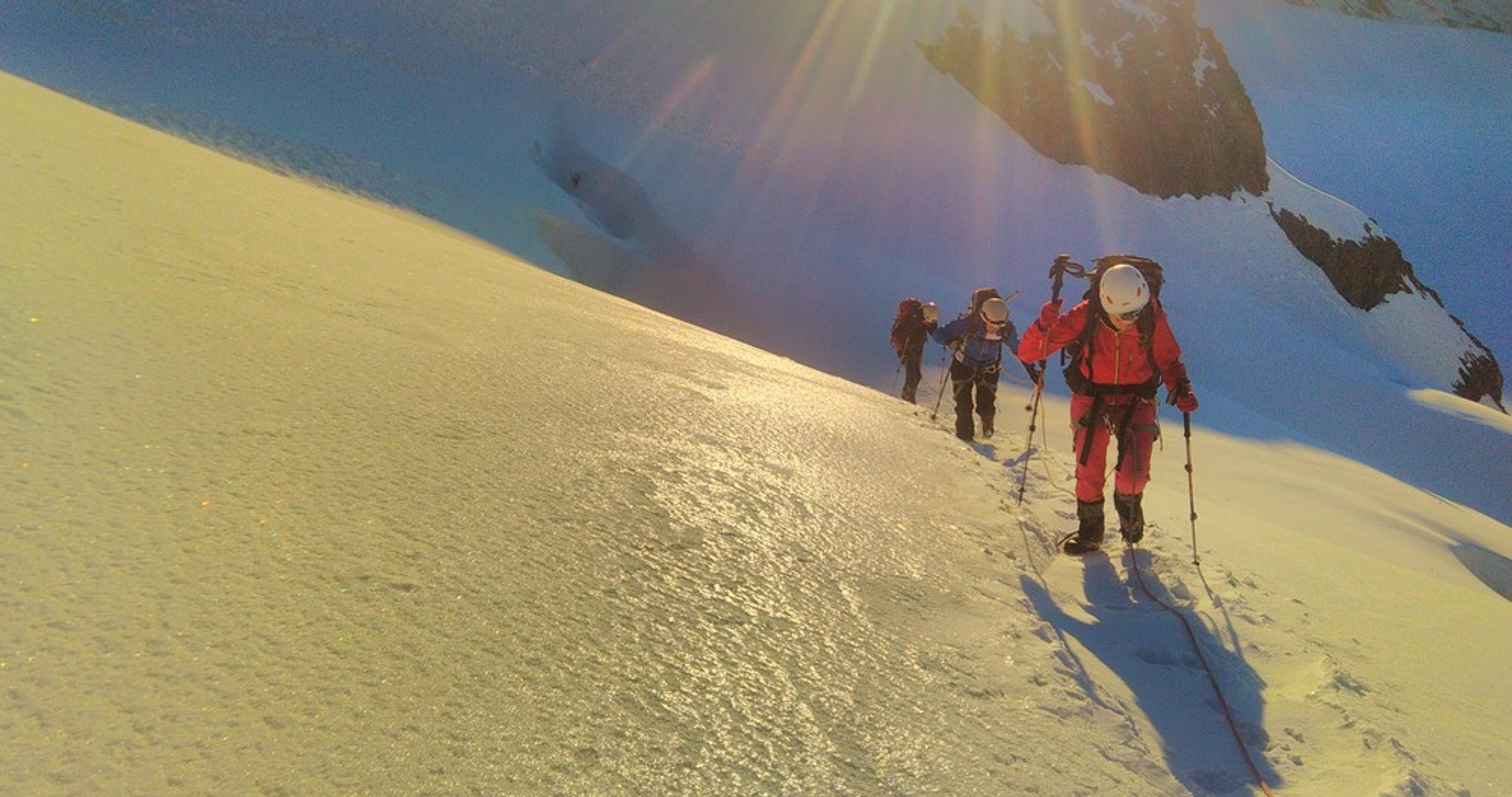 Stage initiation alpinisme - Levé de soleil à la Roche Faurio
