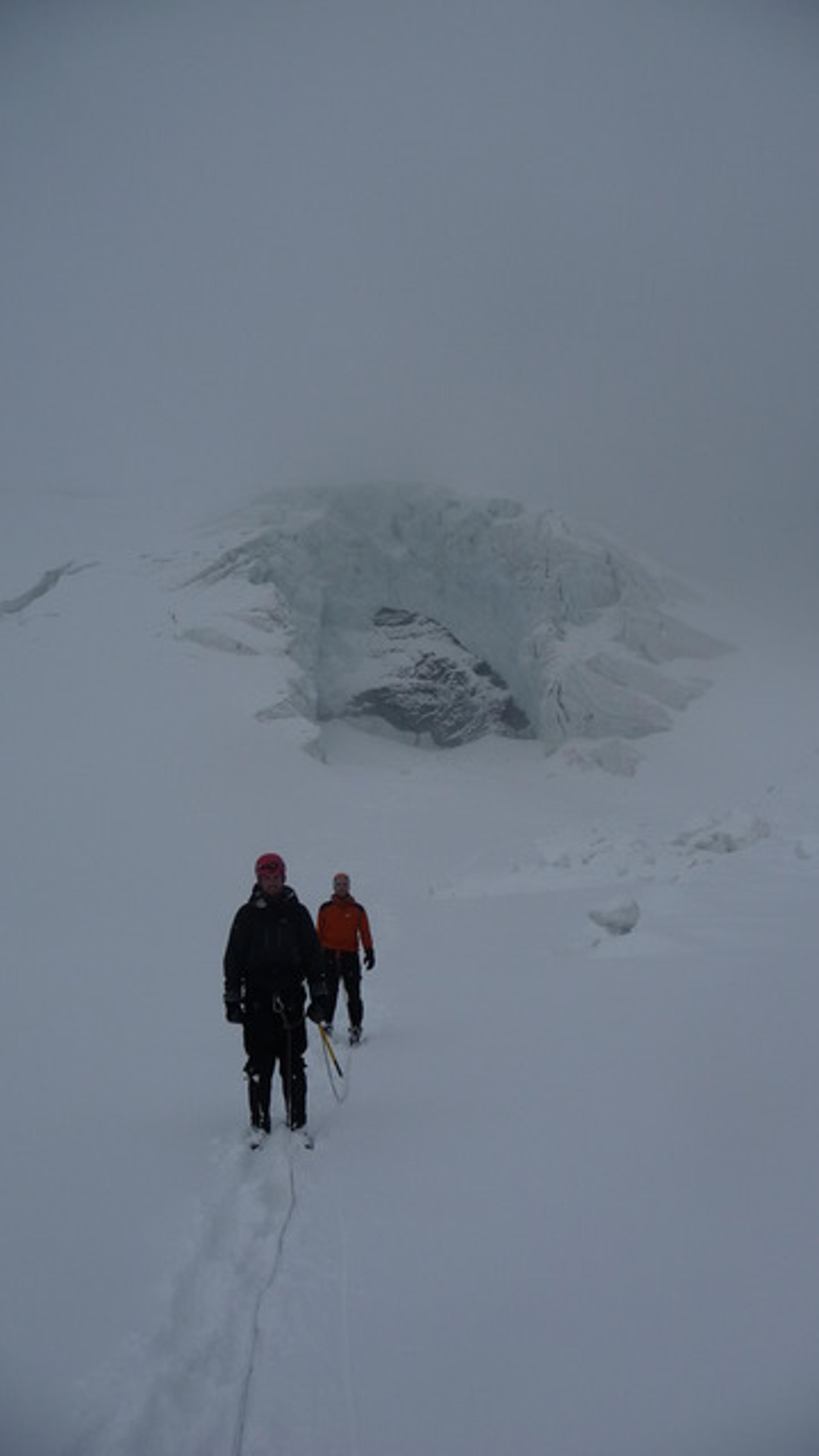 Dôme des Ecrins - A la descente, un monstre, brrr!