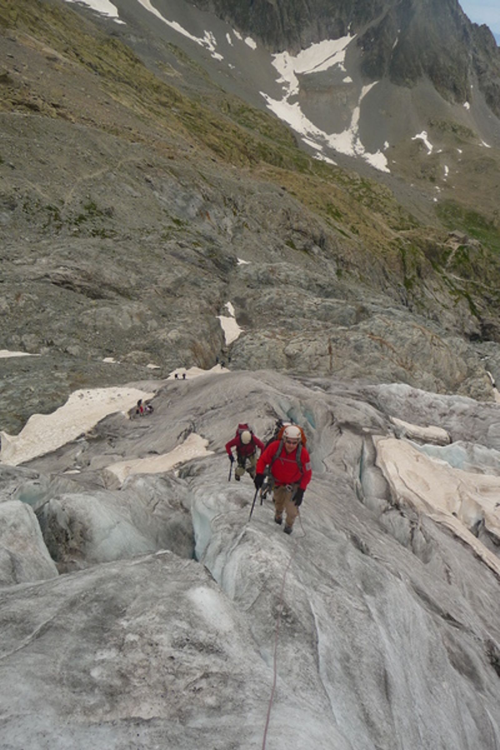 Ecole de glace - Départ vers les entrailles du Glacier
