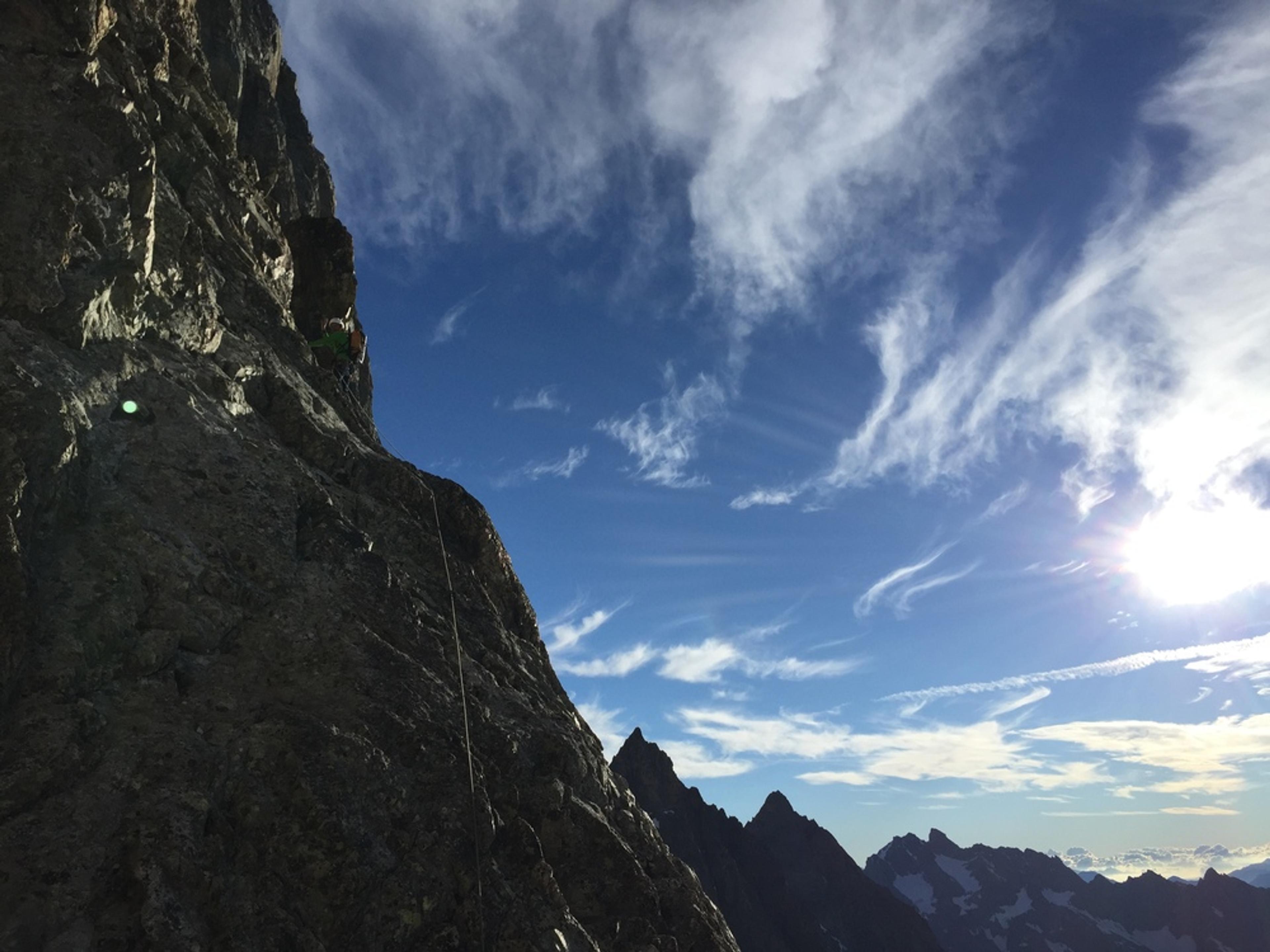 Pilier sud Barre Ecrins - Tour rouge