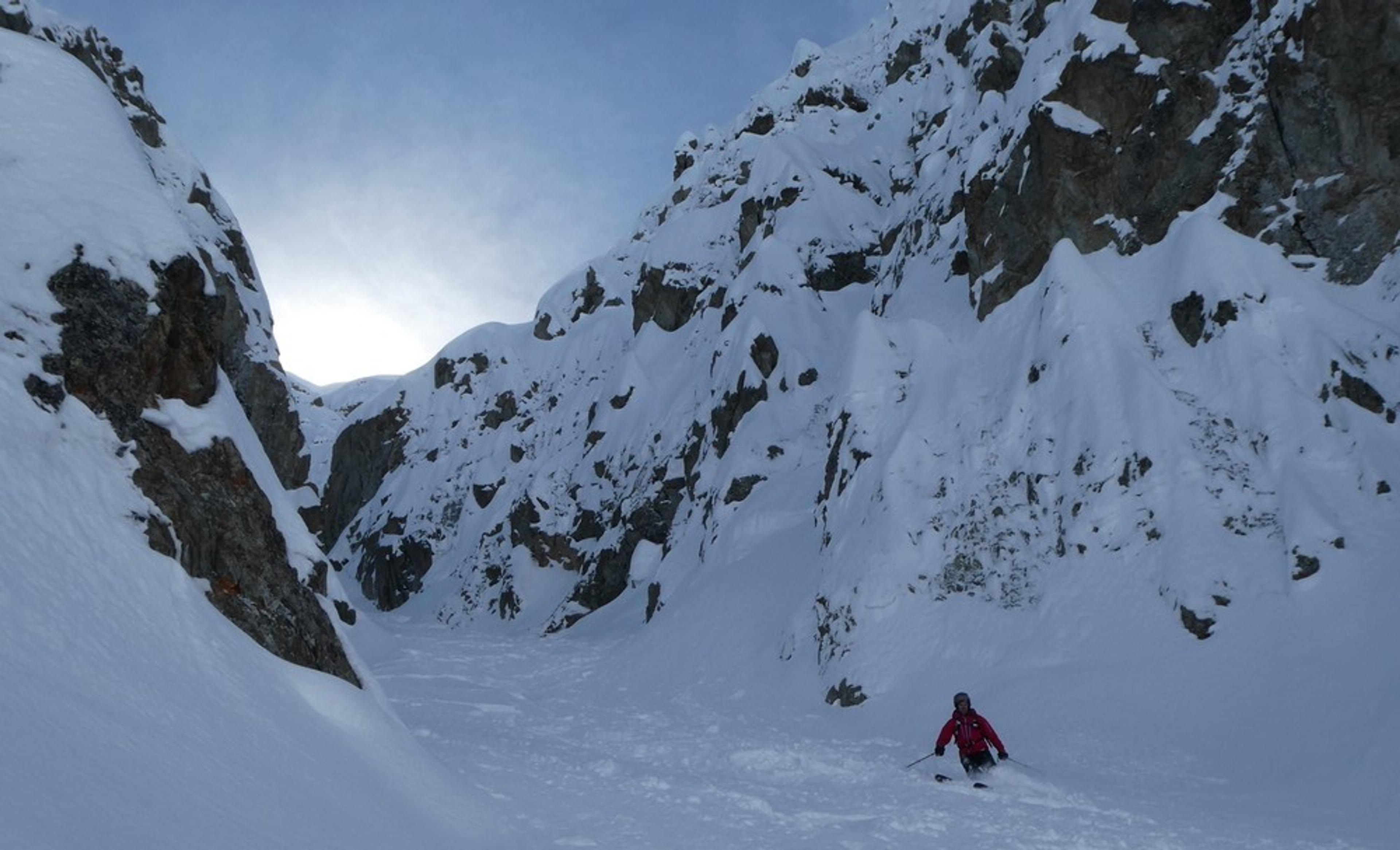Couloir nord Rouya - Niveau poudre y a ce qu'il faut!