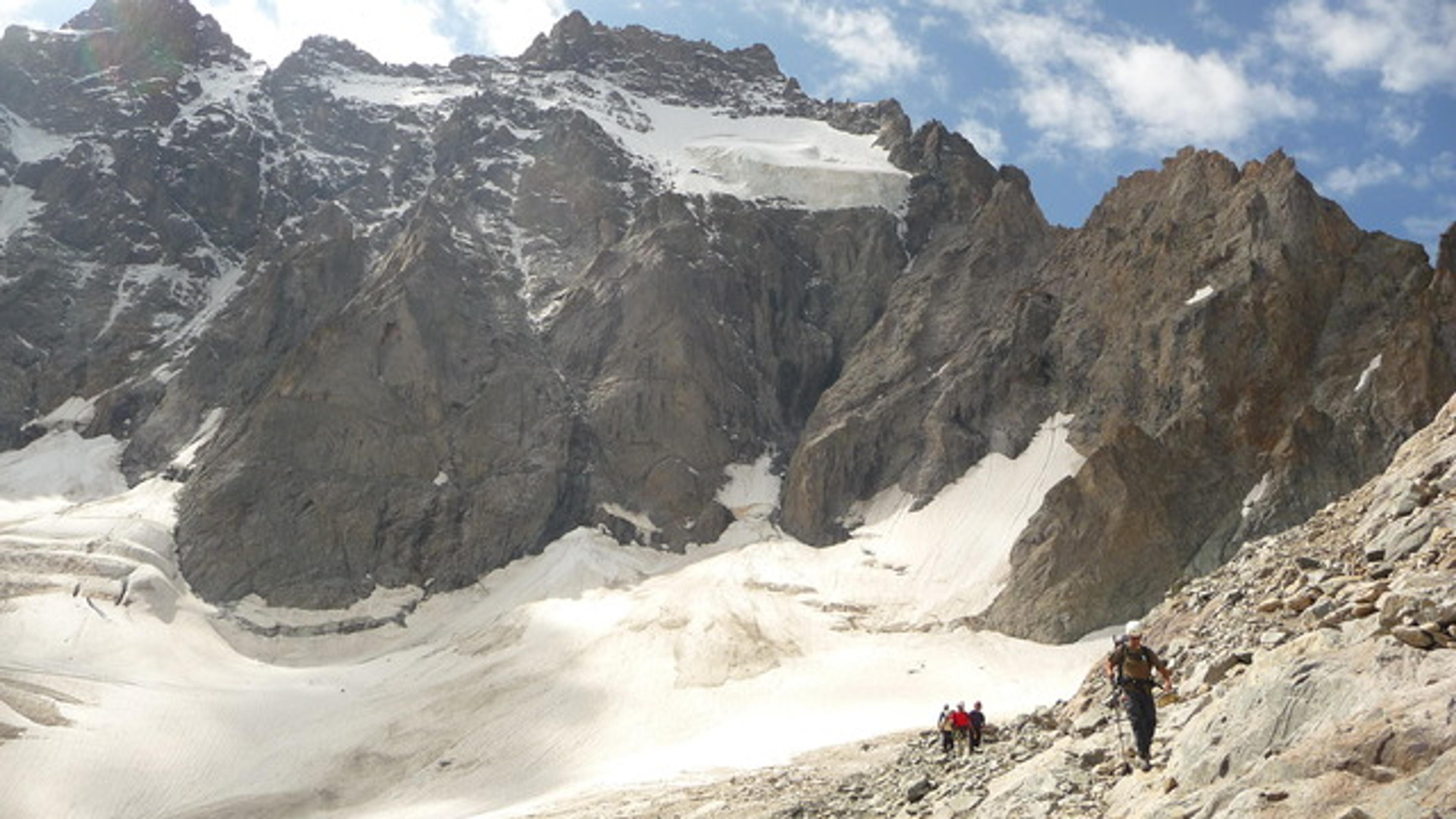 Tour des Ailefroides - Col de la Temple - Sur le Glacier Noir
