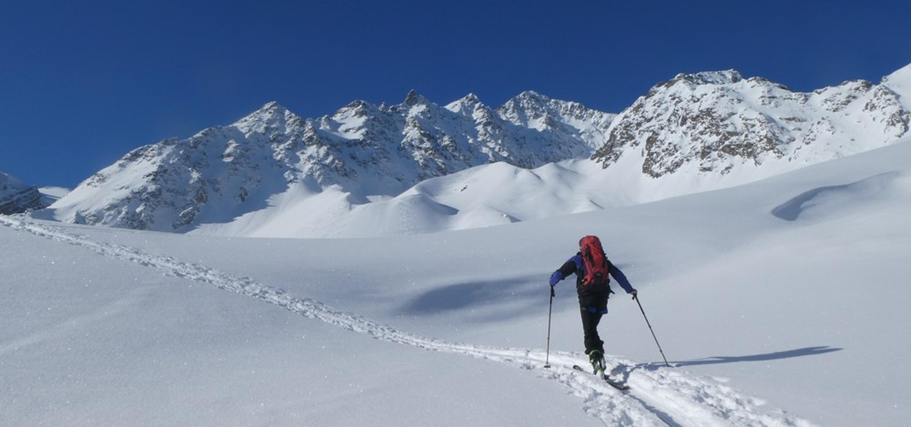 Pointe Charlet - Couloir nord - Le cirque de Près les Fonts