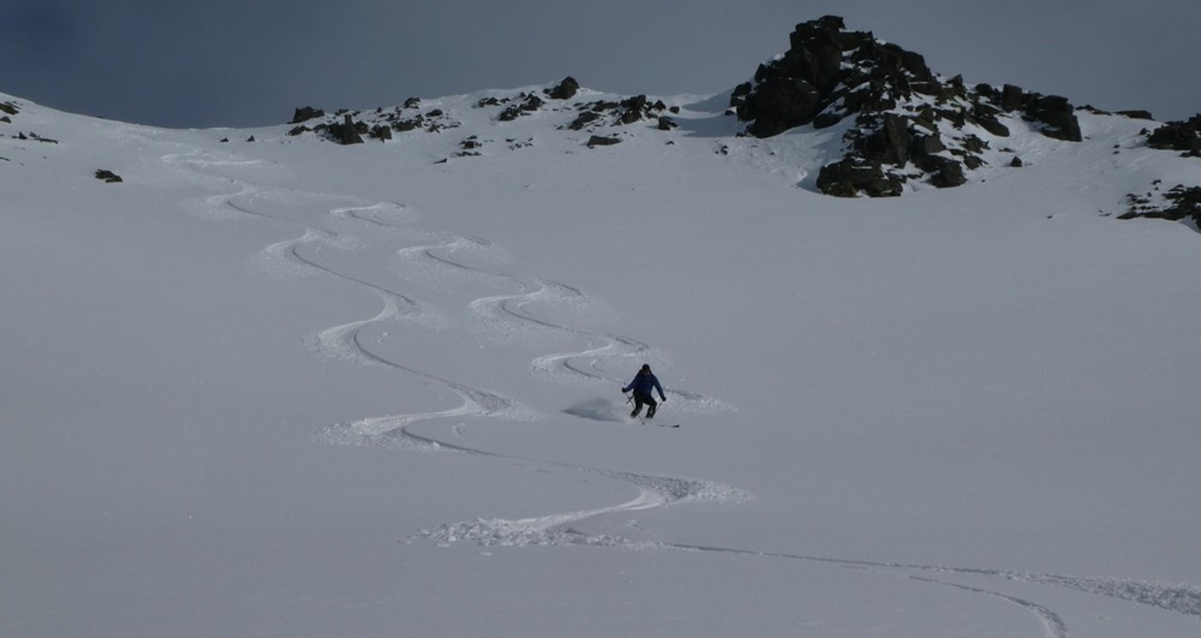Ski rando terre rouge - Vers Roche Noire - Le délire continue
