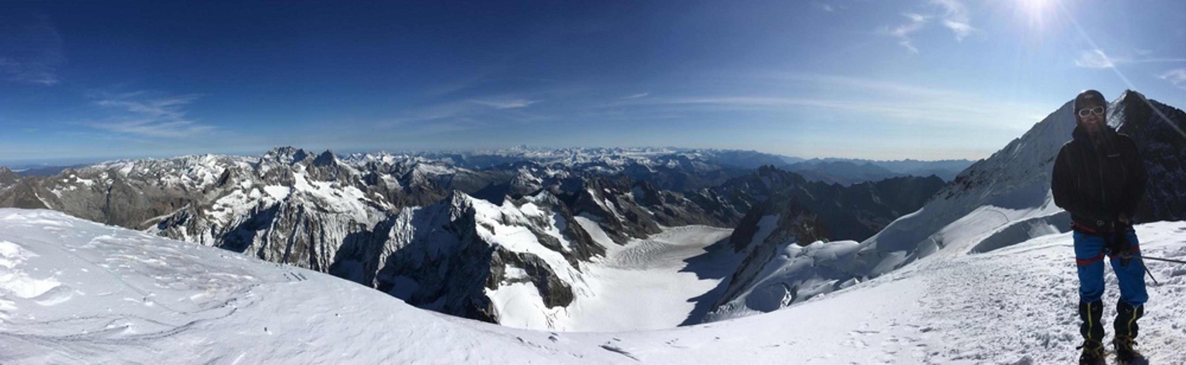 Dôme des Ecrins - Panoramic view