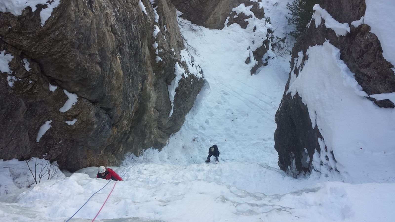 Initiation cascade de glace - Ceillac - Dans la branche de droite