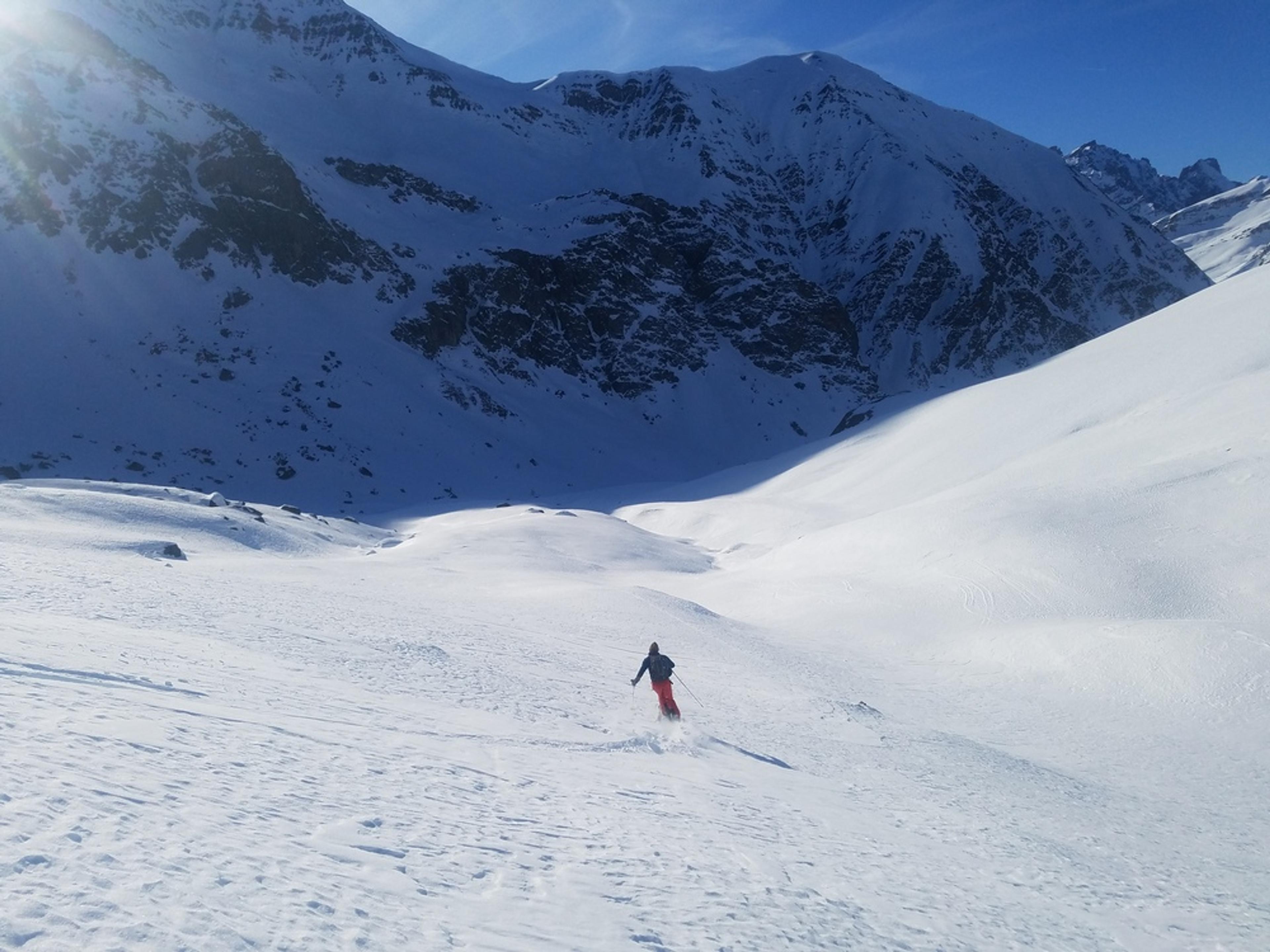Raid Ski – Pic de Malacoste – Antoine se fait plaiz