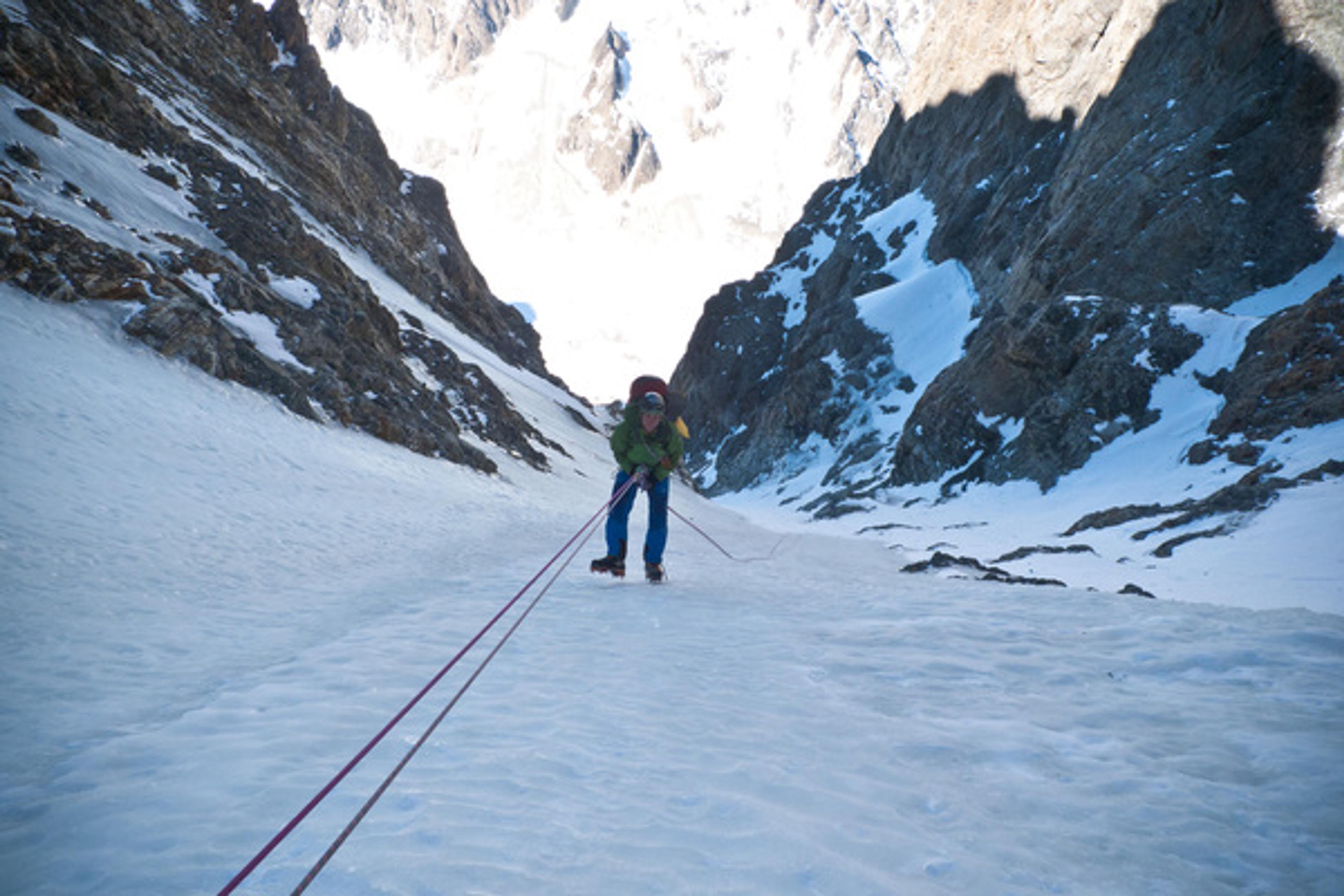 Pic sans Nom - Cambon Francou - Couloir NW, pas skiable...