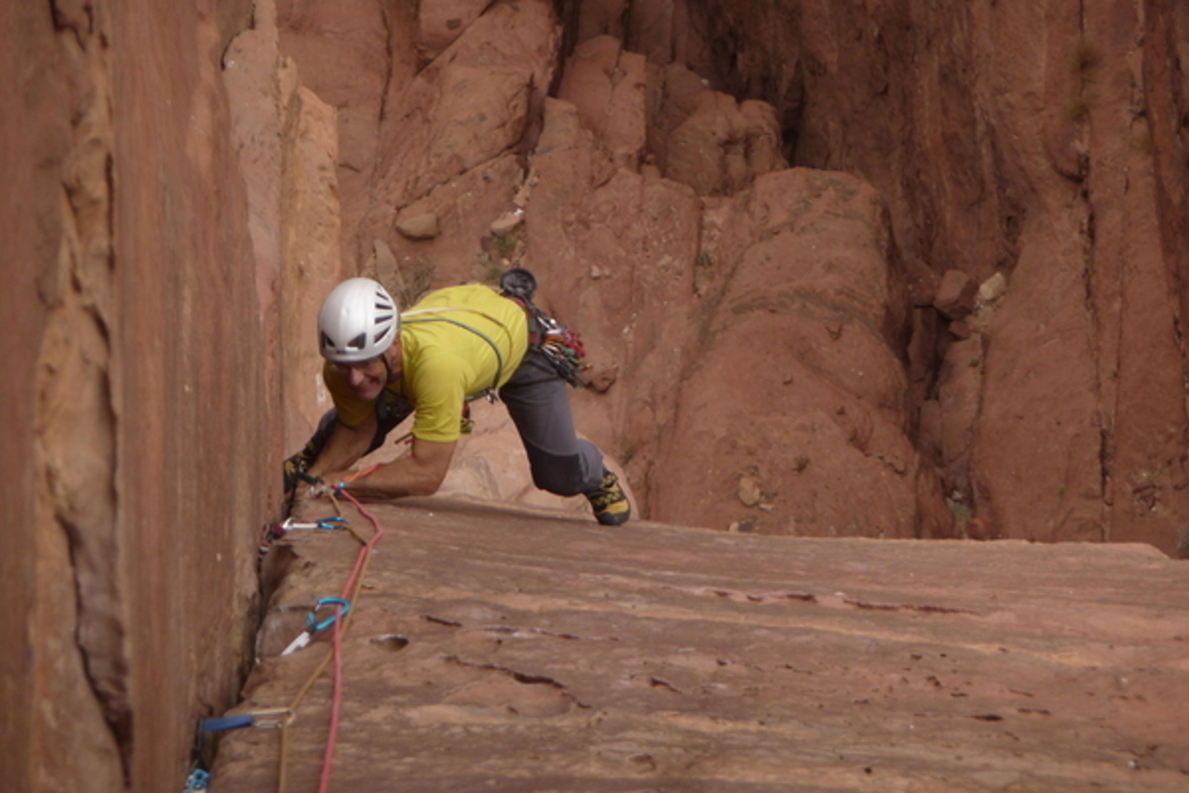 Wadi Rum - Lionheart - Fred dans L4, un 6a soutenu de toute beauté
