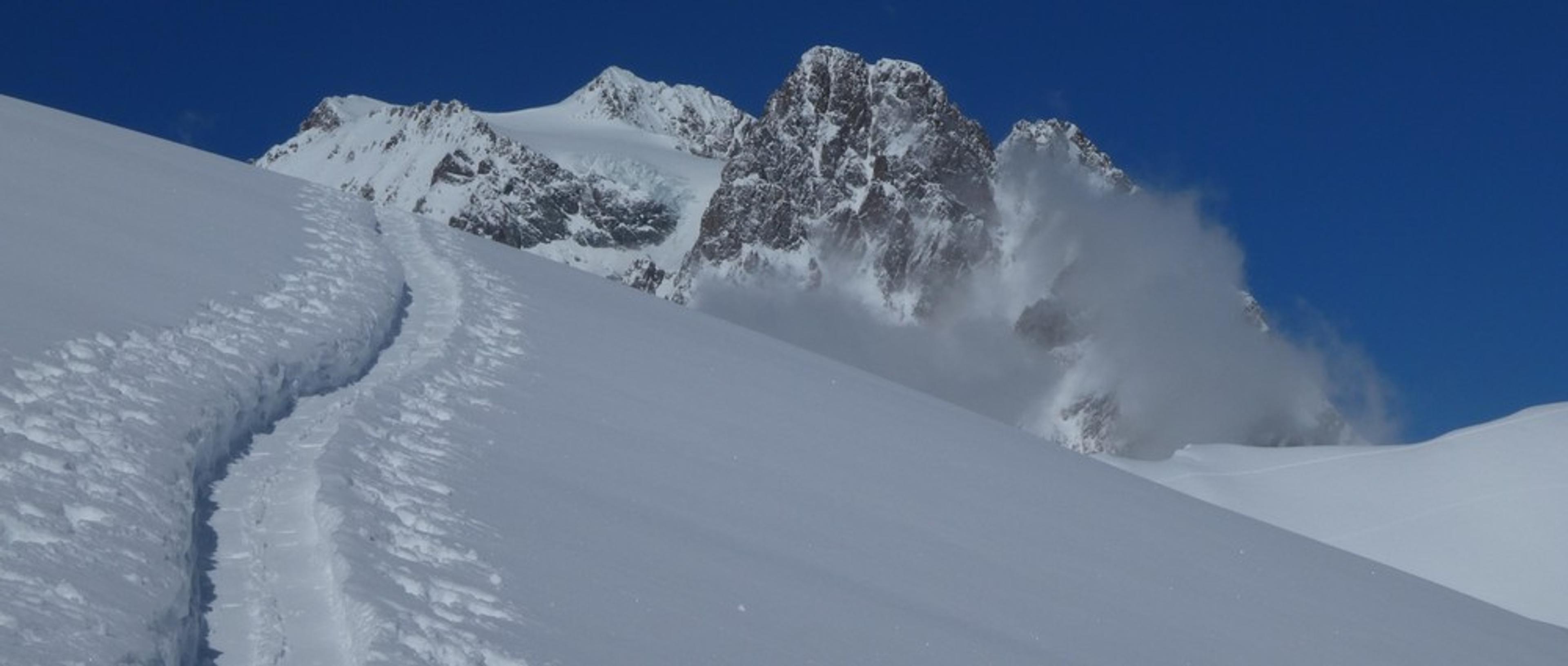 La Blanche - Freerando Pelvoux - Face au Pelvoux