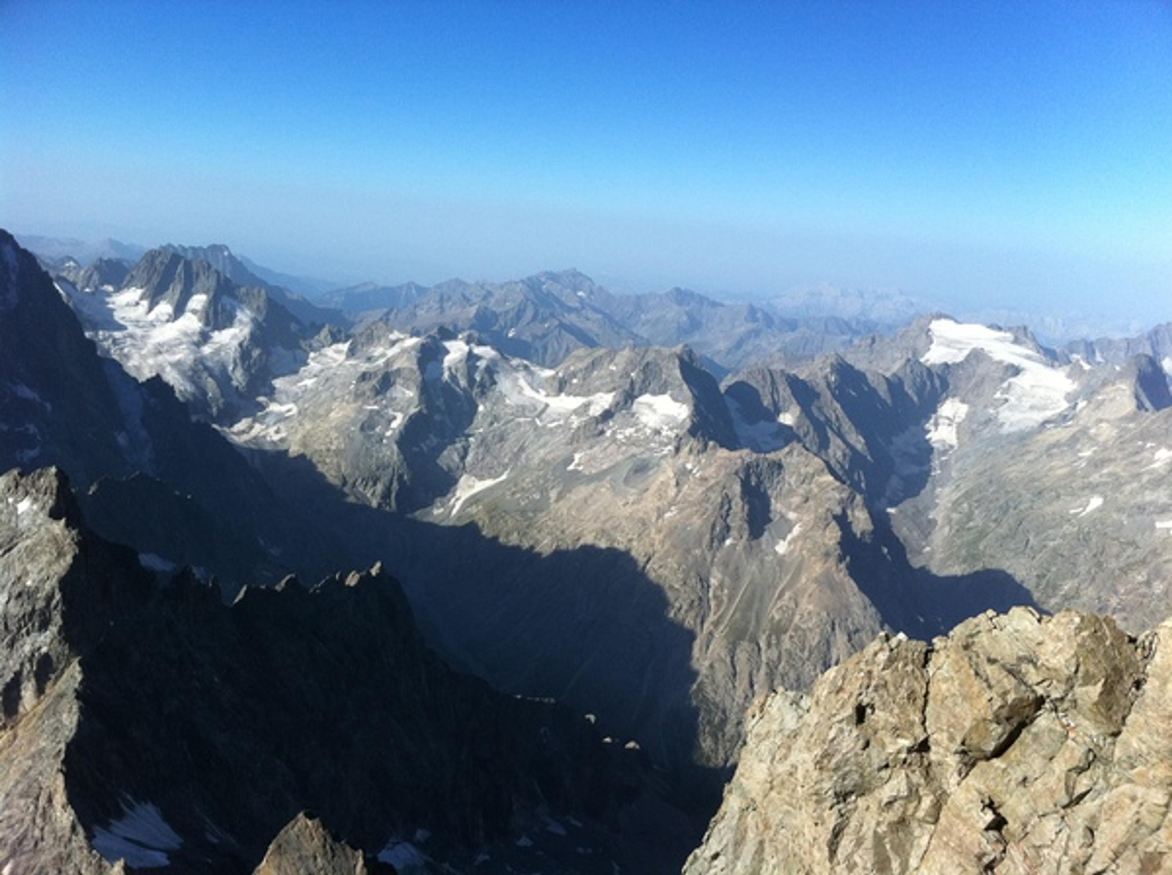 Barre des Ecrins - La vue vers le sud