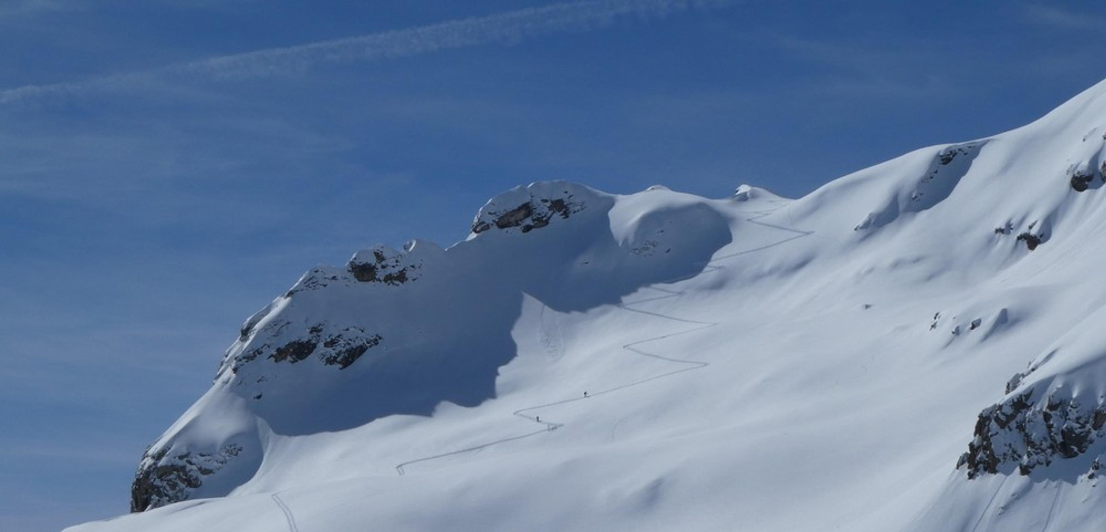 Couloir nord Rouya - Traçage de Blanche en direct