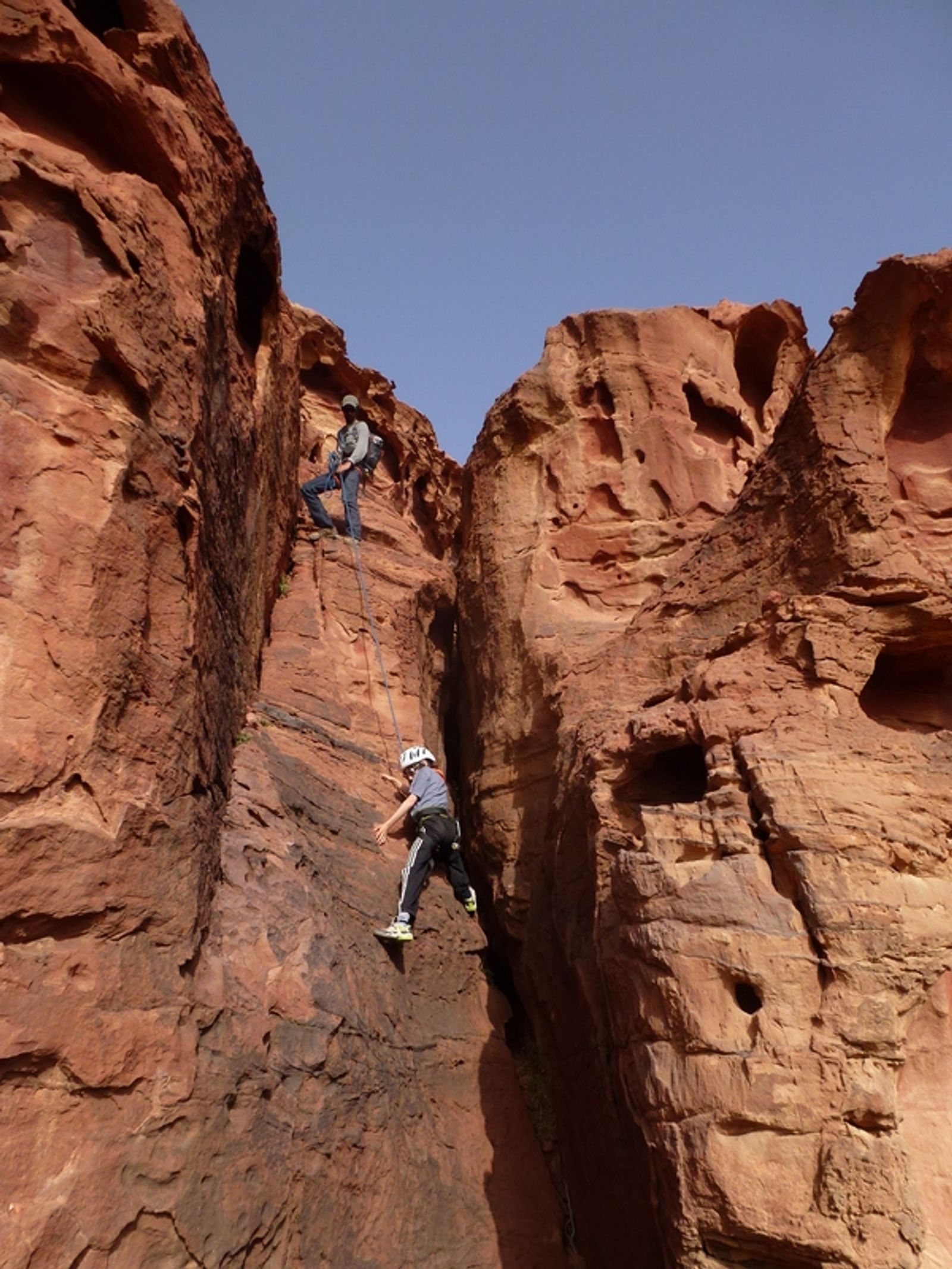 Jebel Khush Khashah et descente du canyon de Khazali — photo 4