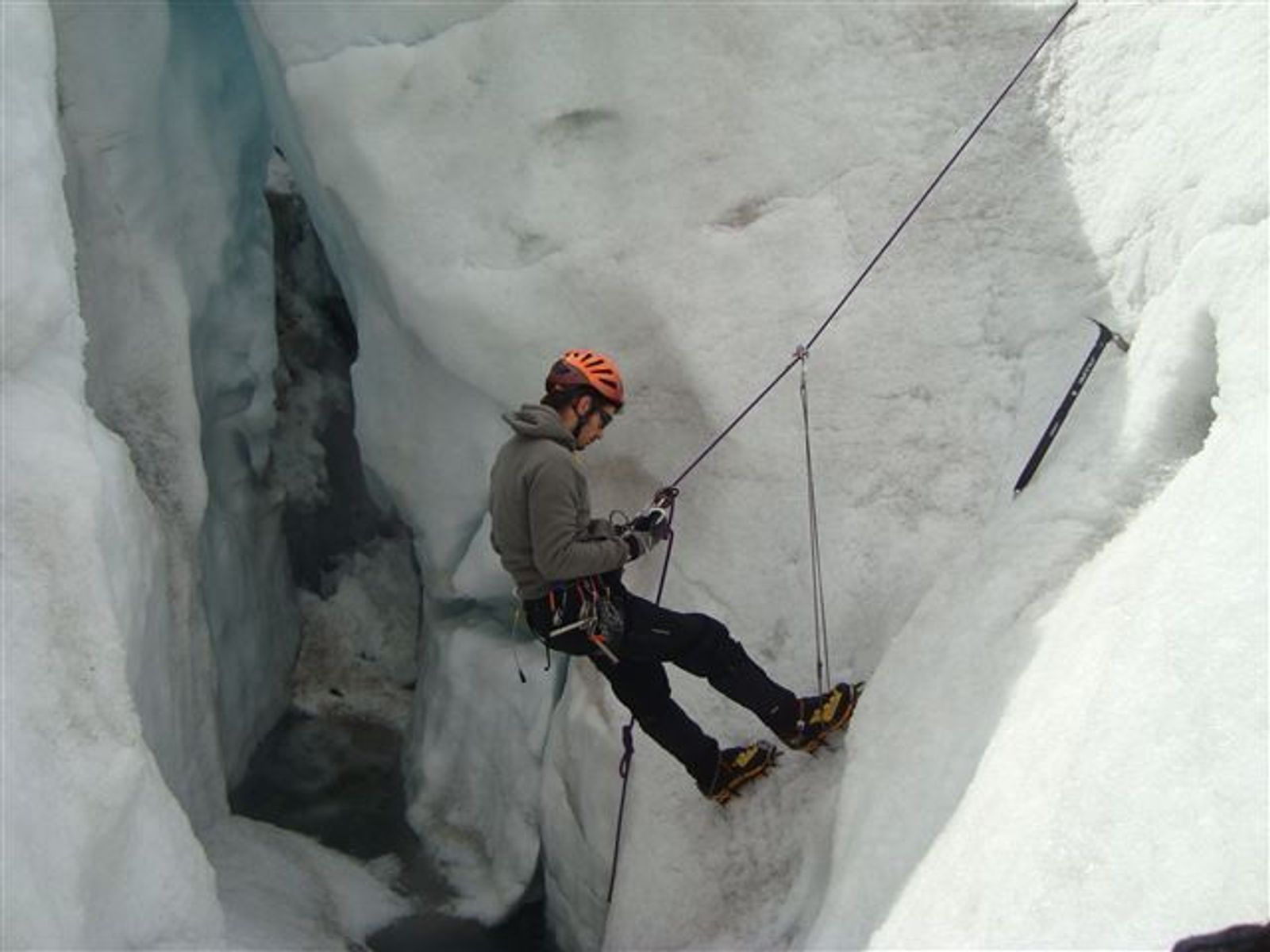 Ecole de glace - Glacier Blanc - Autosauvetage crevasse