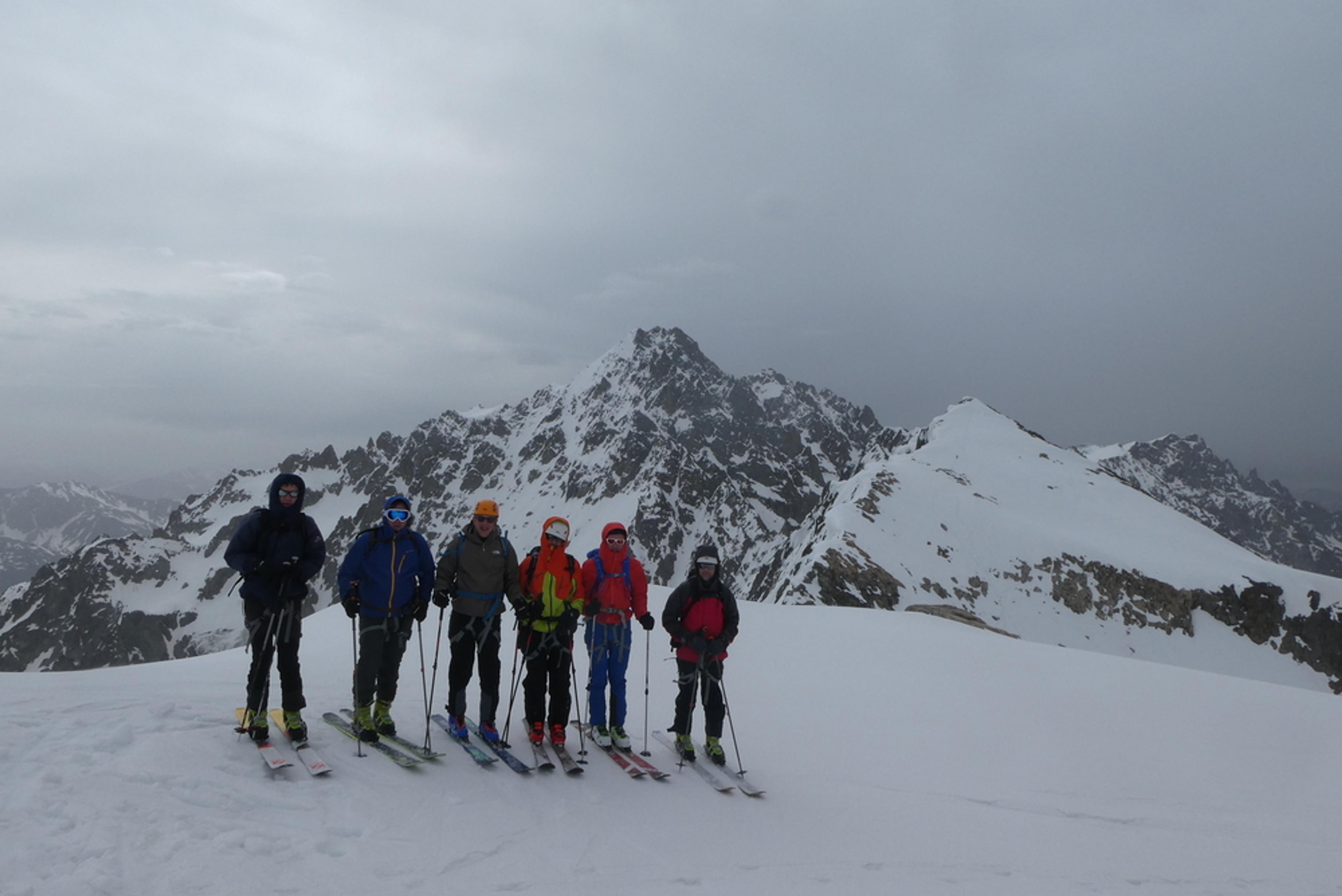 Raid ski Ecrins - Sommet de la bosse