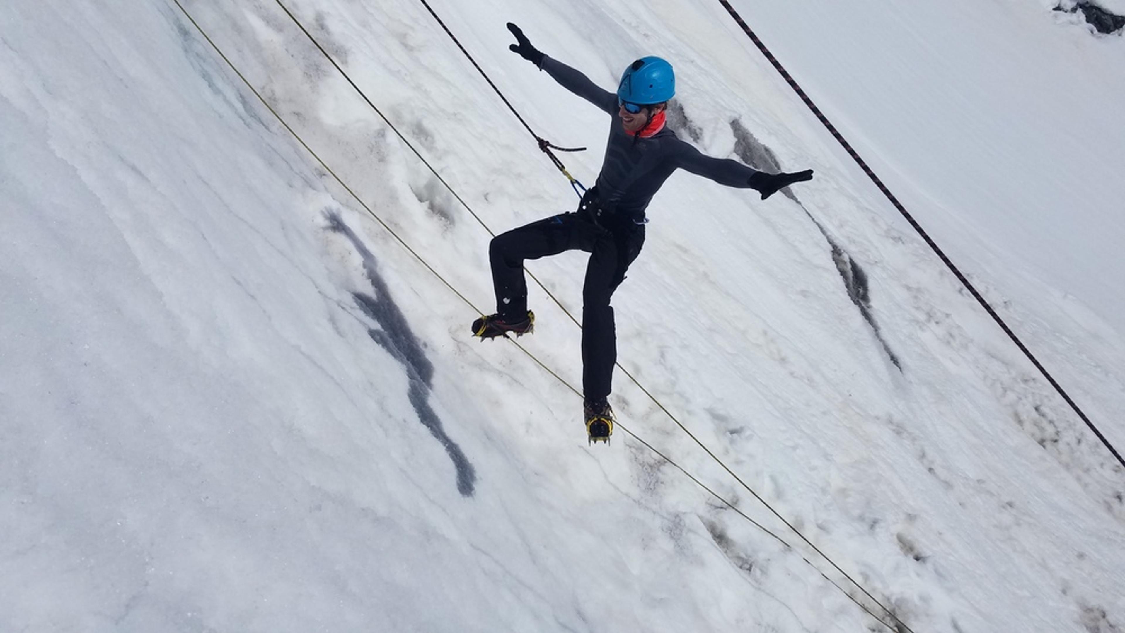 Stage autonomie - Ecole de glace - Julien prend son envol