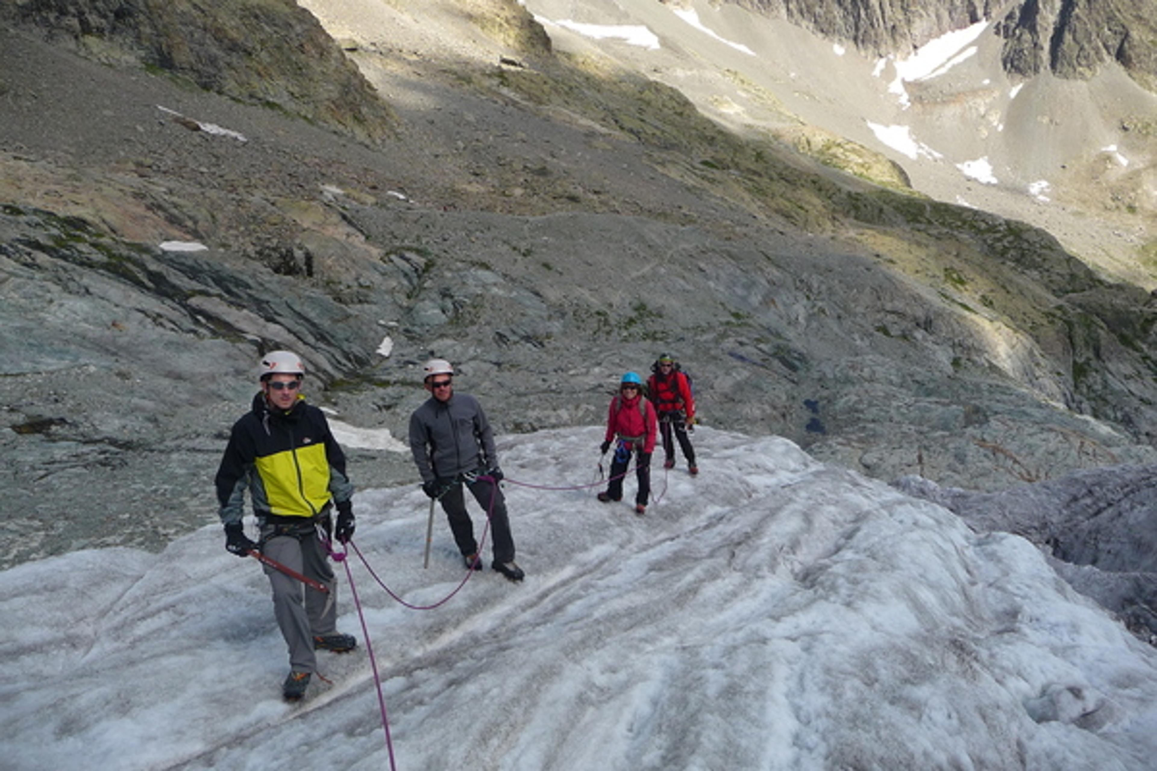 Ecole de glace - En route sur l'éperon de glace