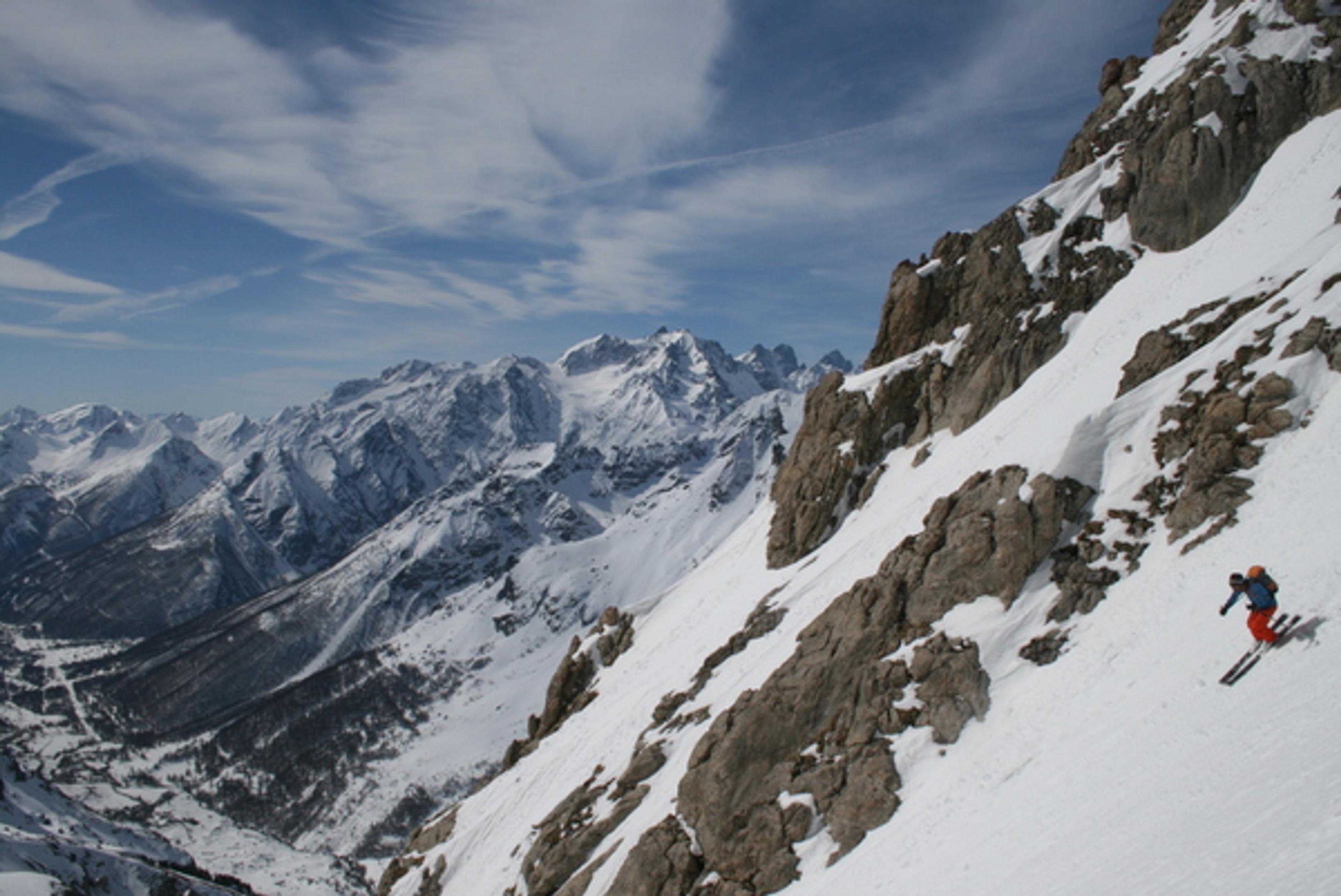 Tête Colombe - Dans le bas du couloir