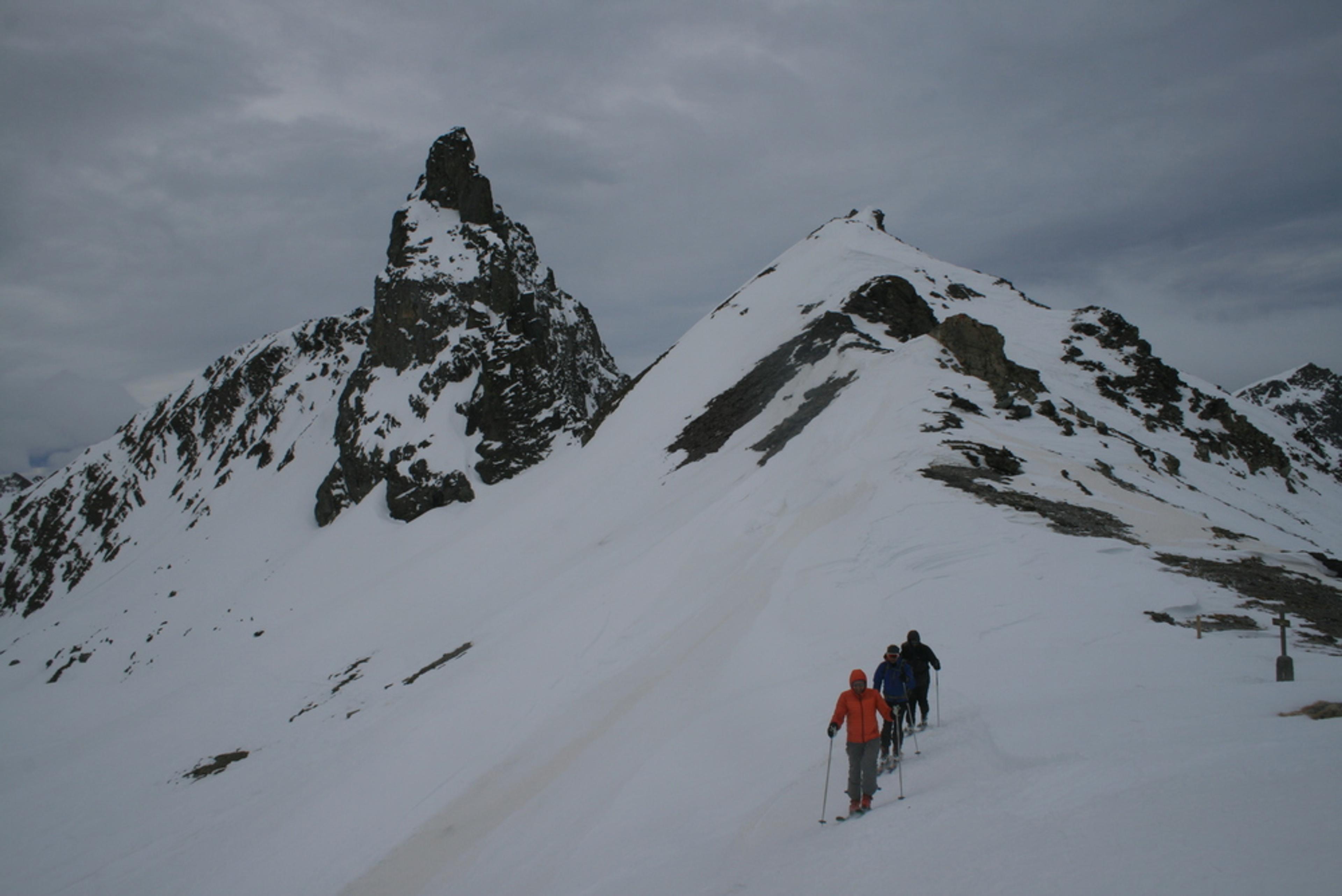 Raid ski Queyras - Tour des Toillies - Arrivée au Col Blanchet