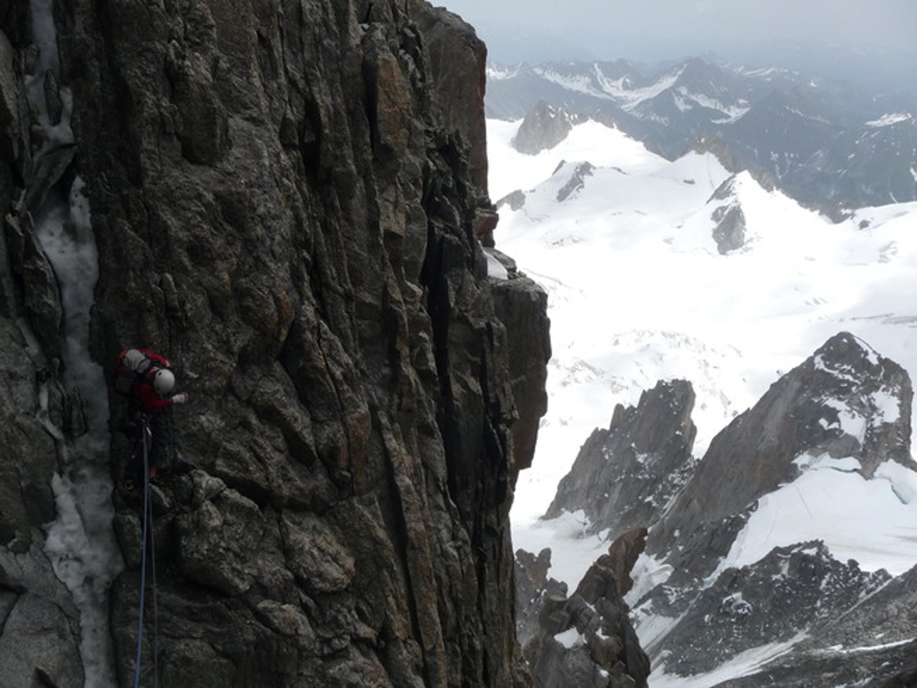 Dans le rampe glacée du Pilier Gervasutti